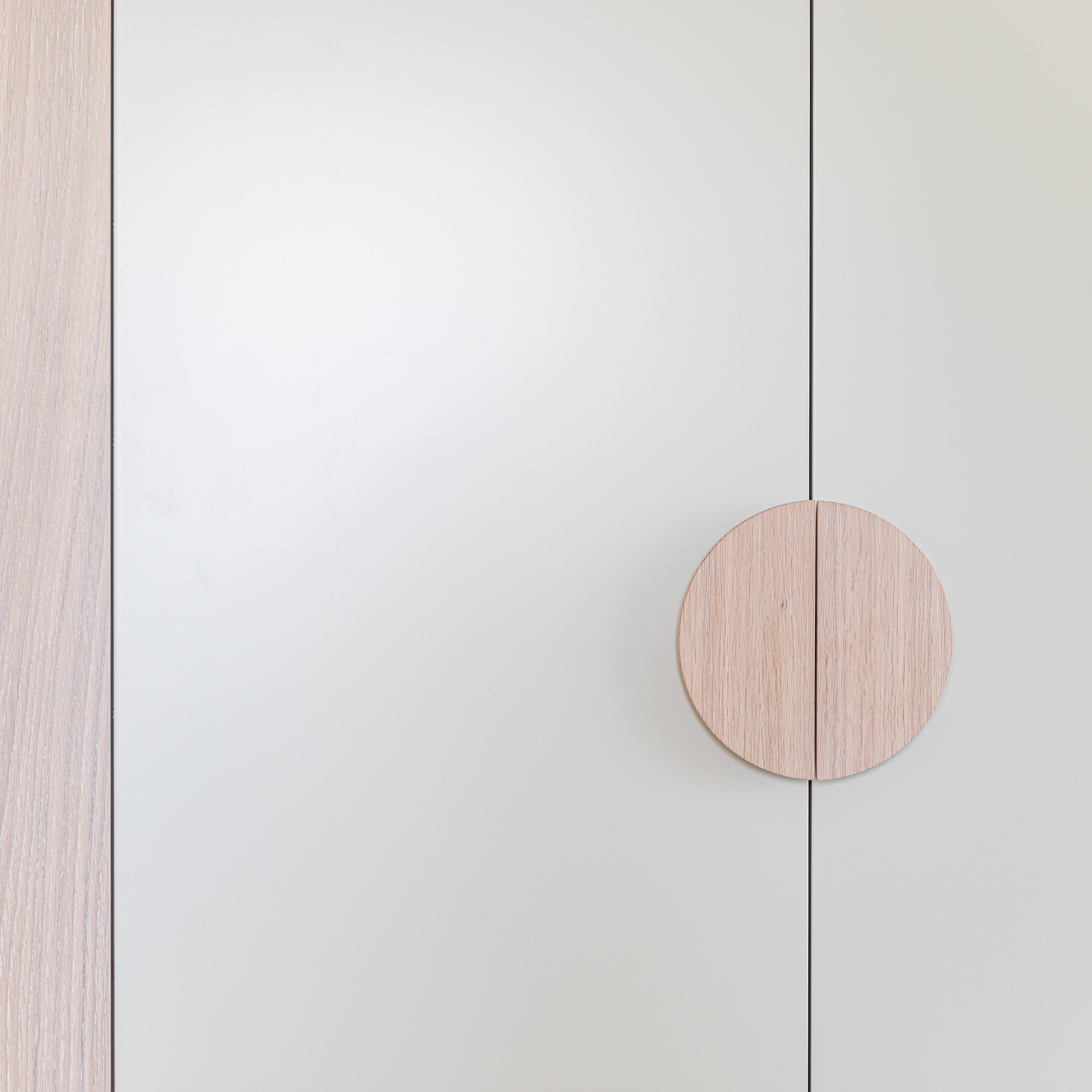 Окна в парк. Квартира 47 м². Мастерская интерьеров Светланы Куксовой. Дизайн и реализация