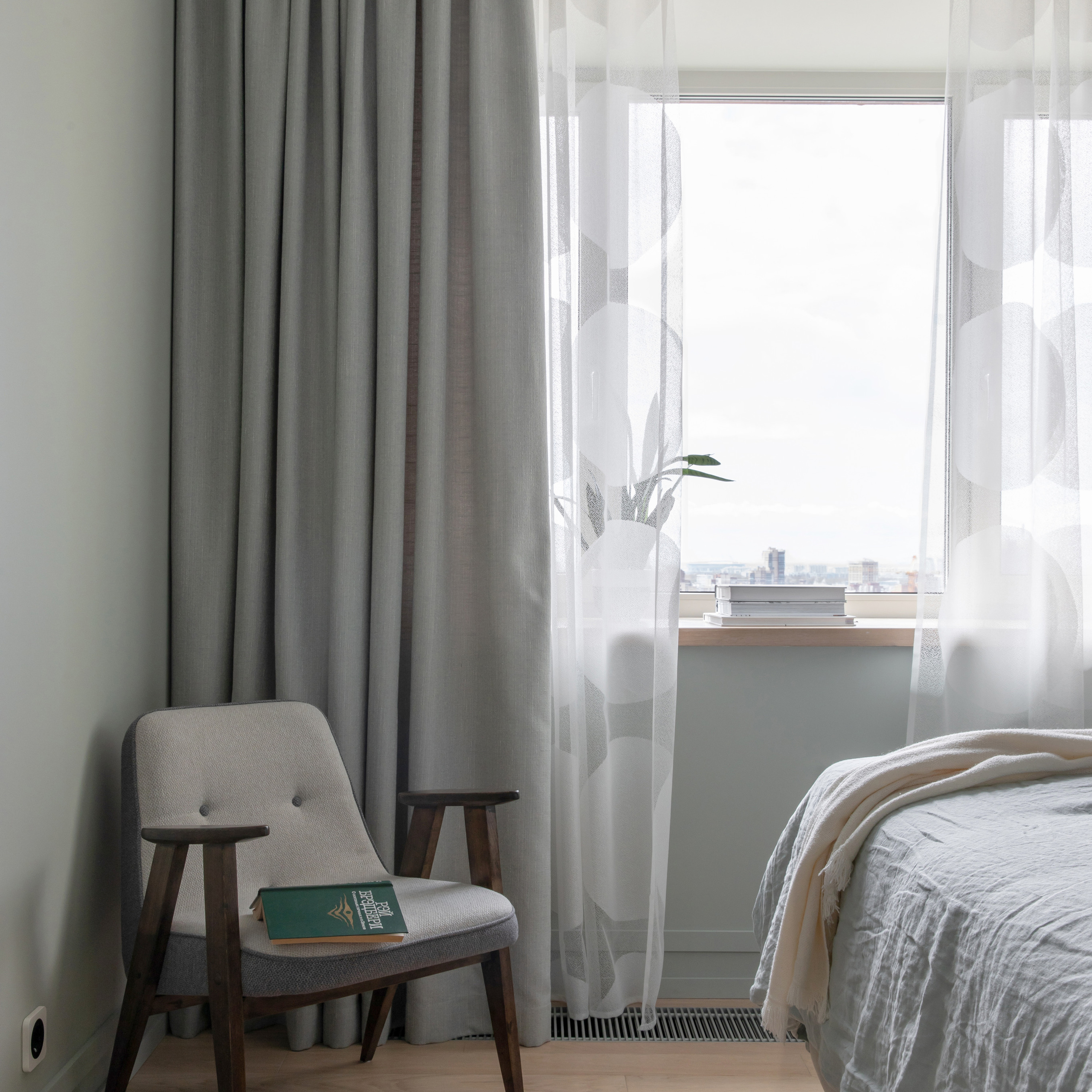 Окна в парк. Квартира 47 м². Мастерская интерьеров Светланы Куксовой. Дизайн и реализация