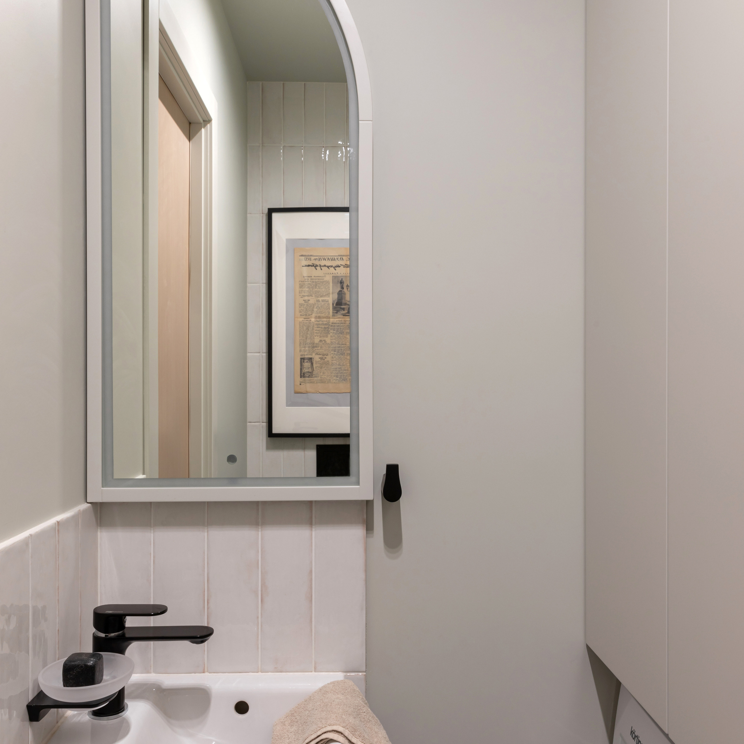 Окна в парк. Квартира 47 м². Мастерская интерьеров Светланы Куксовой. Дизайн и реализация