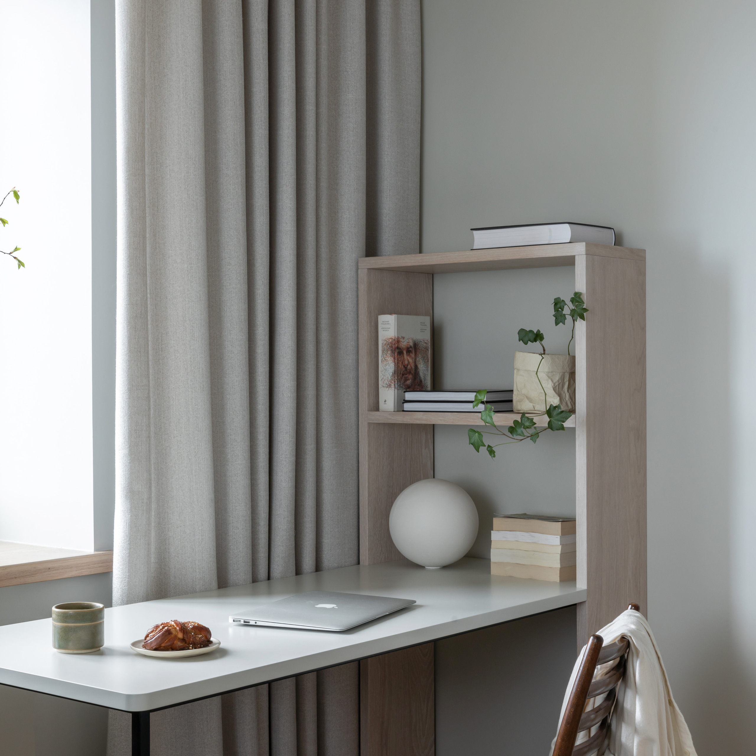 Окна в парк. Квартира 47 м². Мастерская интерьеров Светланы Куксовой. Дизайн и реализация