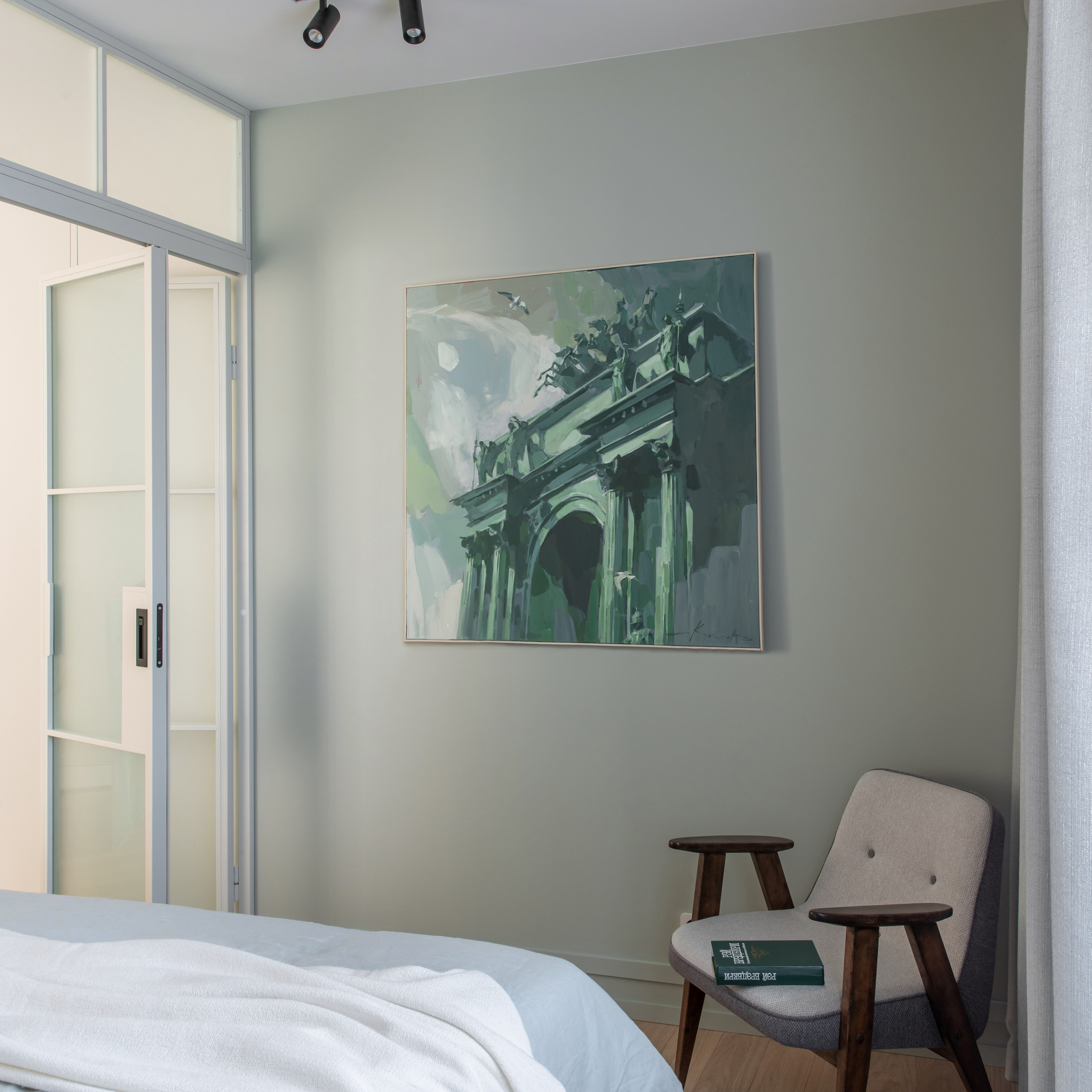 Окна в парк. Квартира 47 м². Мастерская интерьеров Светланы Куксовой. Дизайн и реализация