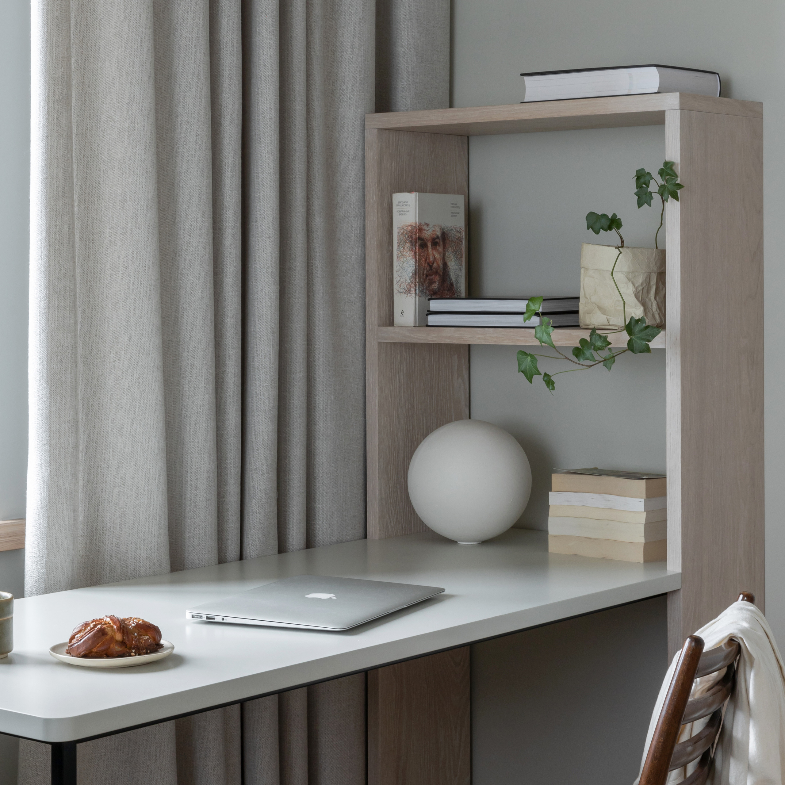 Окна в парк. Квартира 47 м². Мастерская интерьеров Светланы Куксовой. Дизайн и реализация