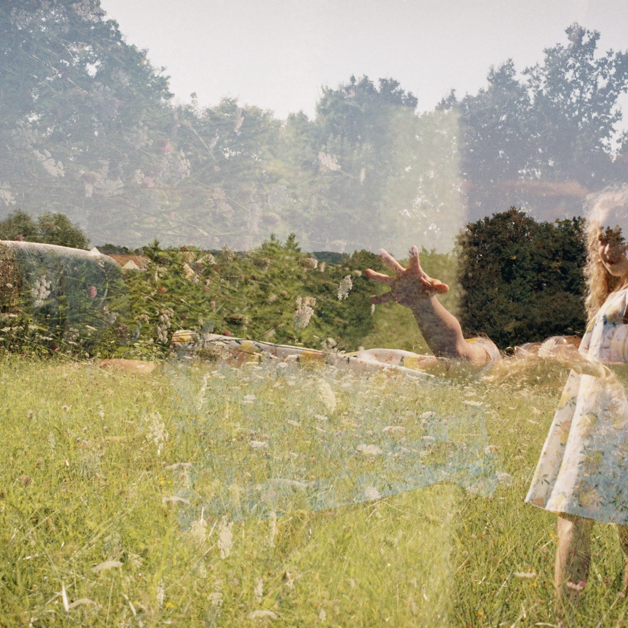 Film. Anastasia Shapoval violoniste et photographe. Annecy — Geneve