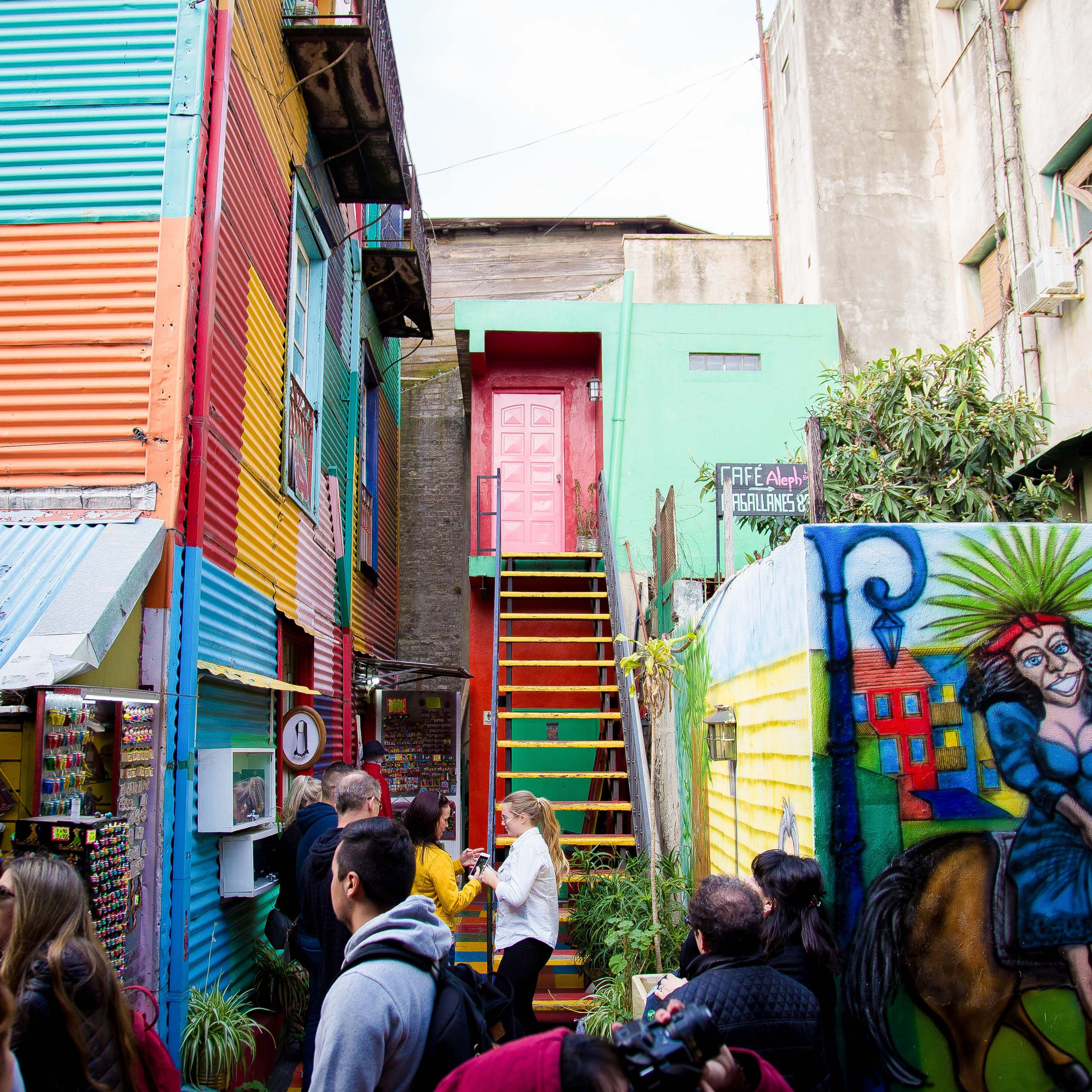 Argentina-Buenos Aires. La Boca. Iguasu. September 2018. Anastasia Shapoval violoniste et photographe. Annecy — Geneve