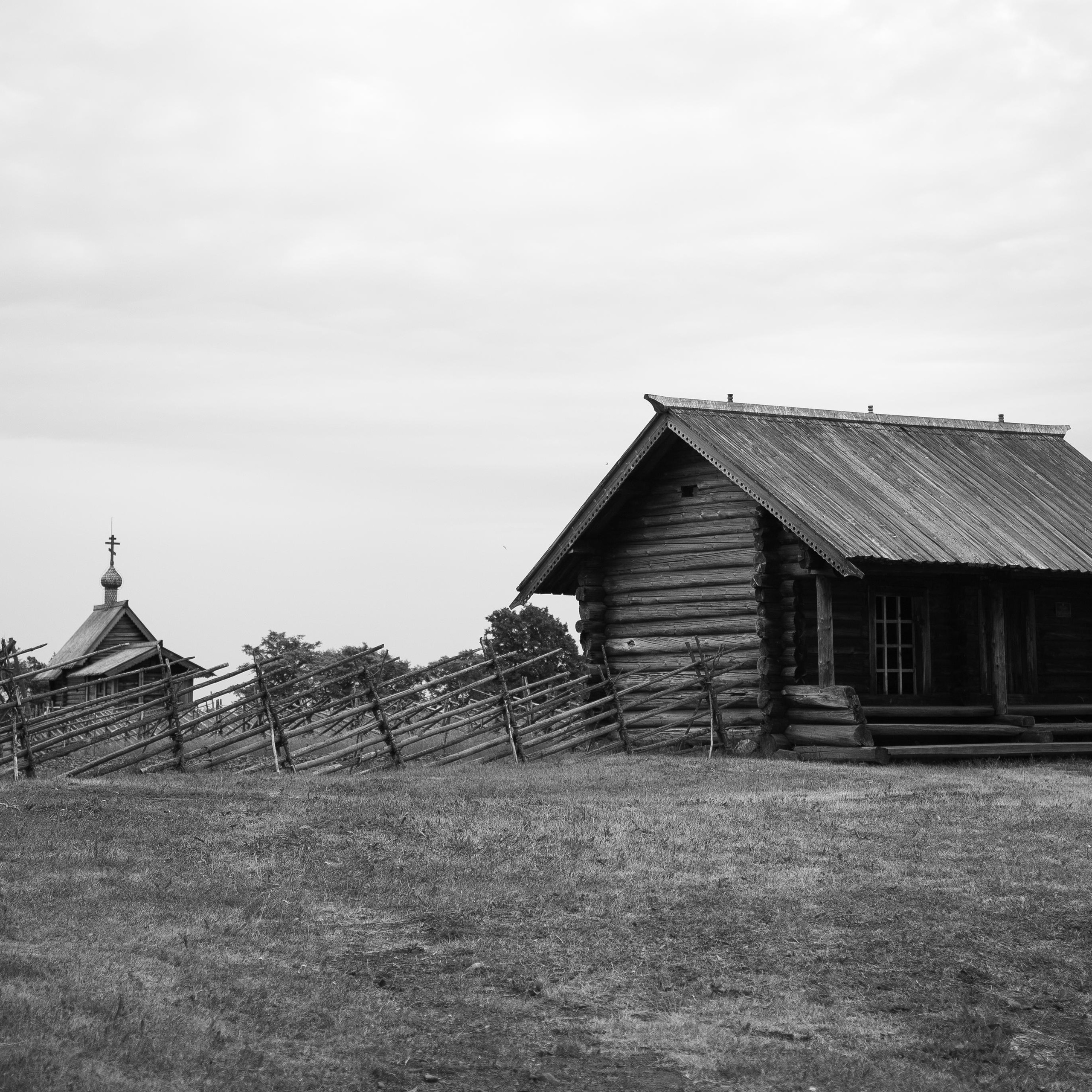Russia. Kizhi Island. Covid period. Anastasia Shapoval violoniste et photographe. Annecy — Geneve
