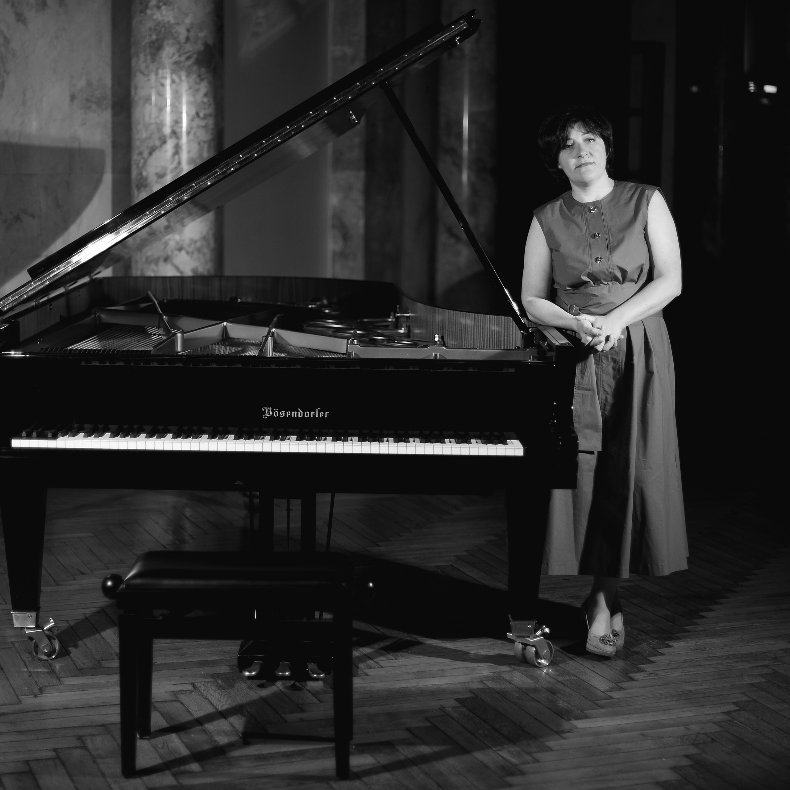 Inna Moiseeva. Anastasia Shapoval violoniste et photographe. Annecy — Geneve