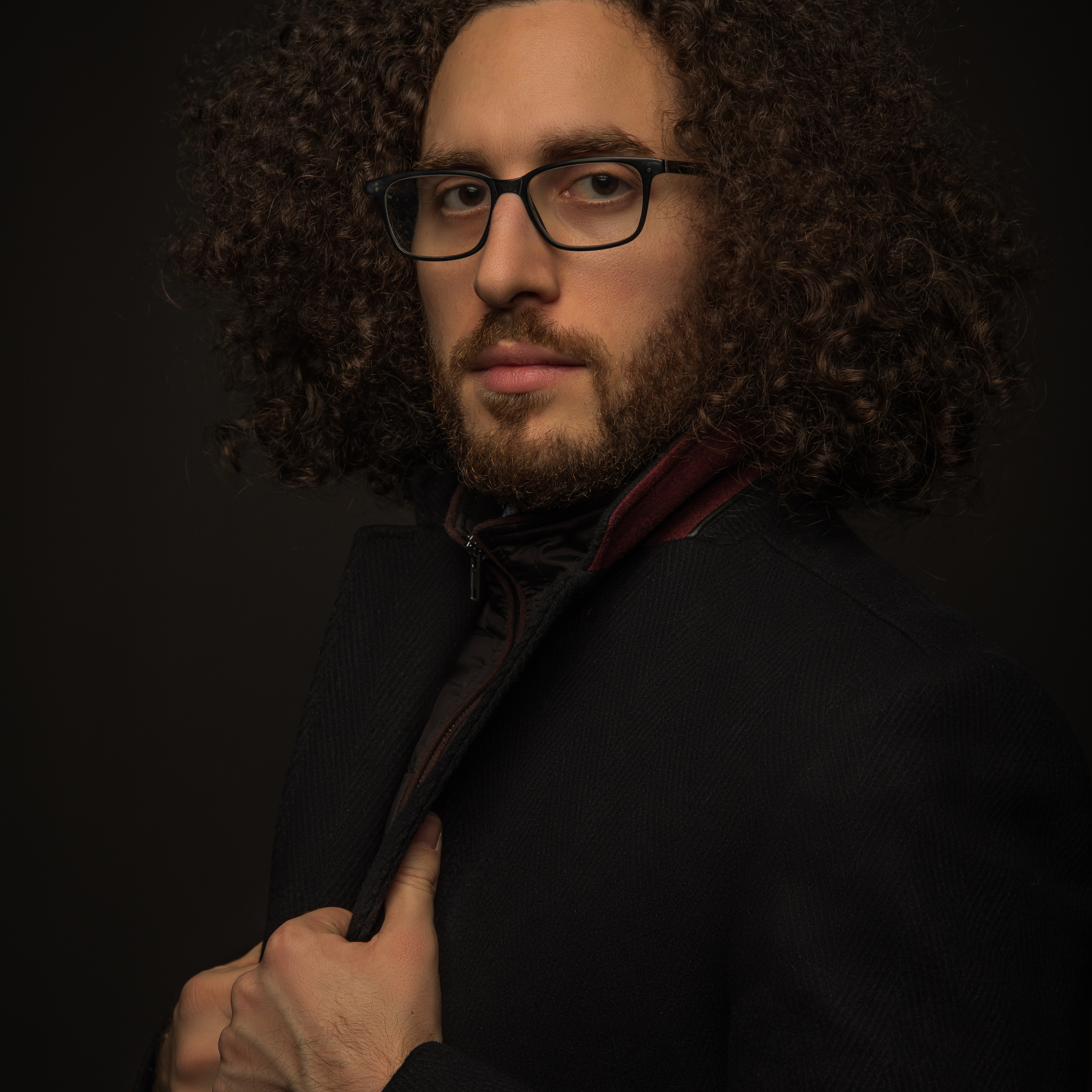 Portraits. Anastasia Shapoval violoniste et photographe. Annecy — Geneve