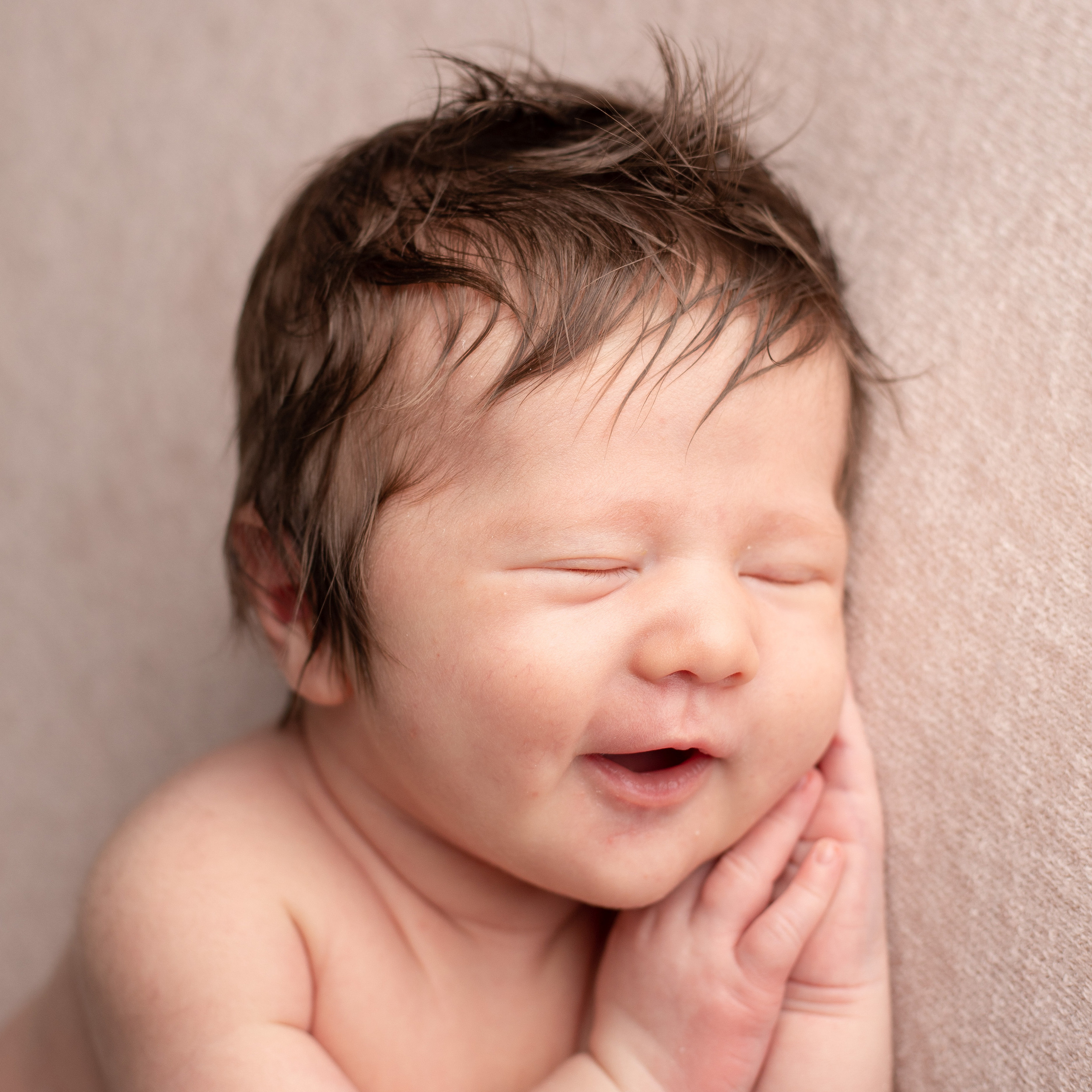 Фотосессия новорожденных отзывы. Фотограф новорожденных в Москве. Фотосессия новорожденных в Москве