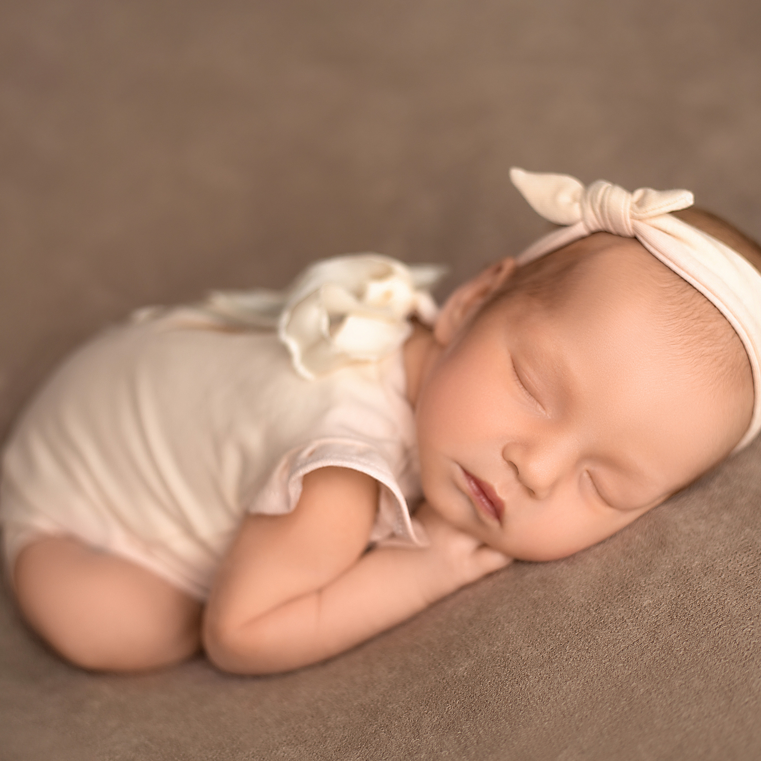 Фотосессия новорожденных отзывы. Фотограф новорожденных в Москве. Фотосессия новорожденных в Москве