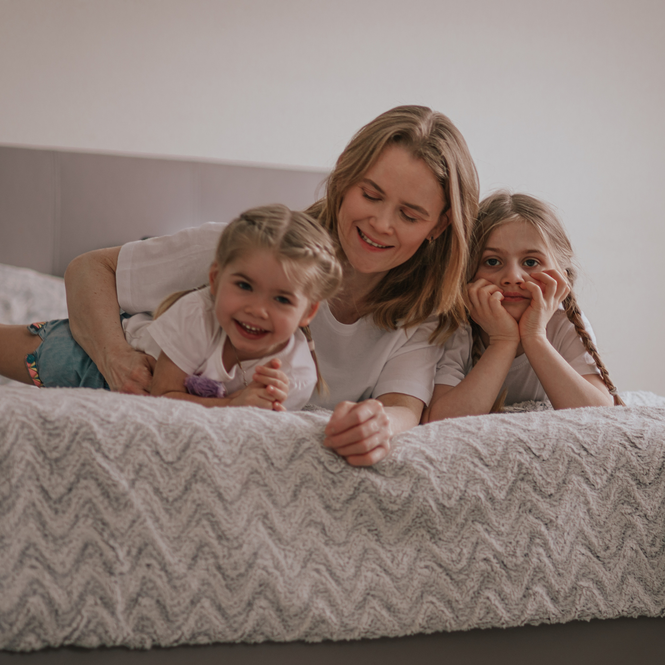 Таня и девочки