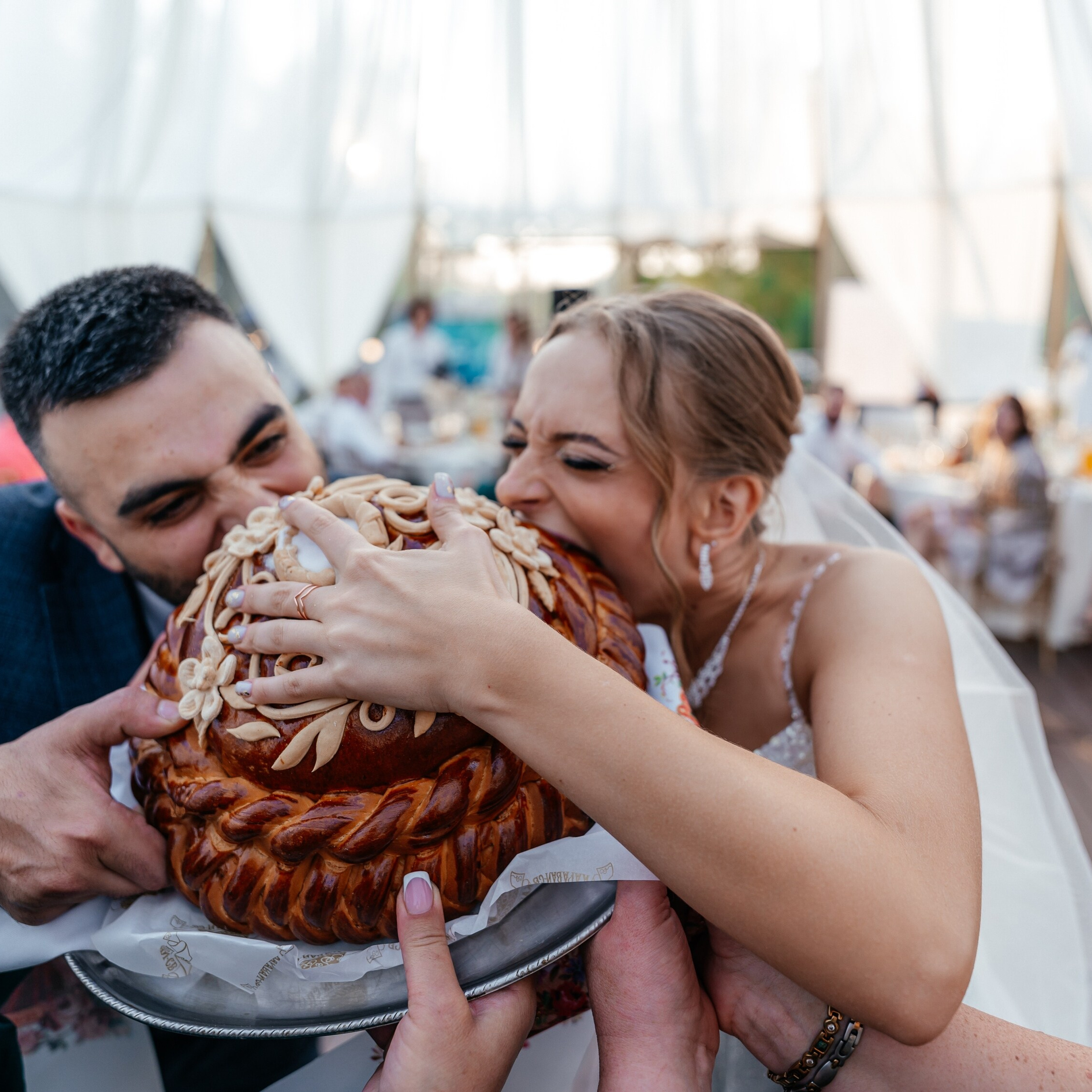 Свадебная история. Контент съемка под ключ. Световое шоу / Москва и Мо