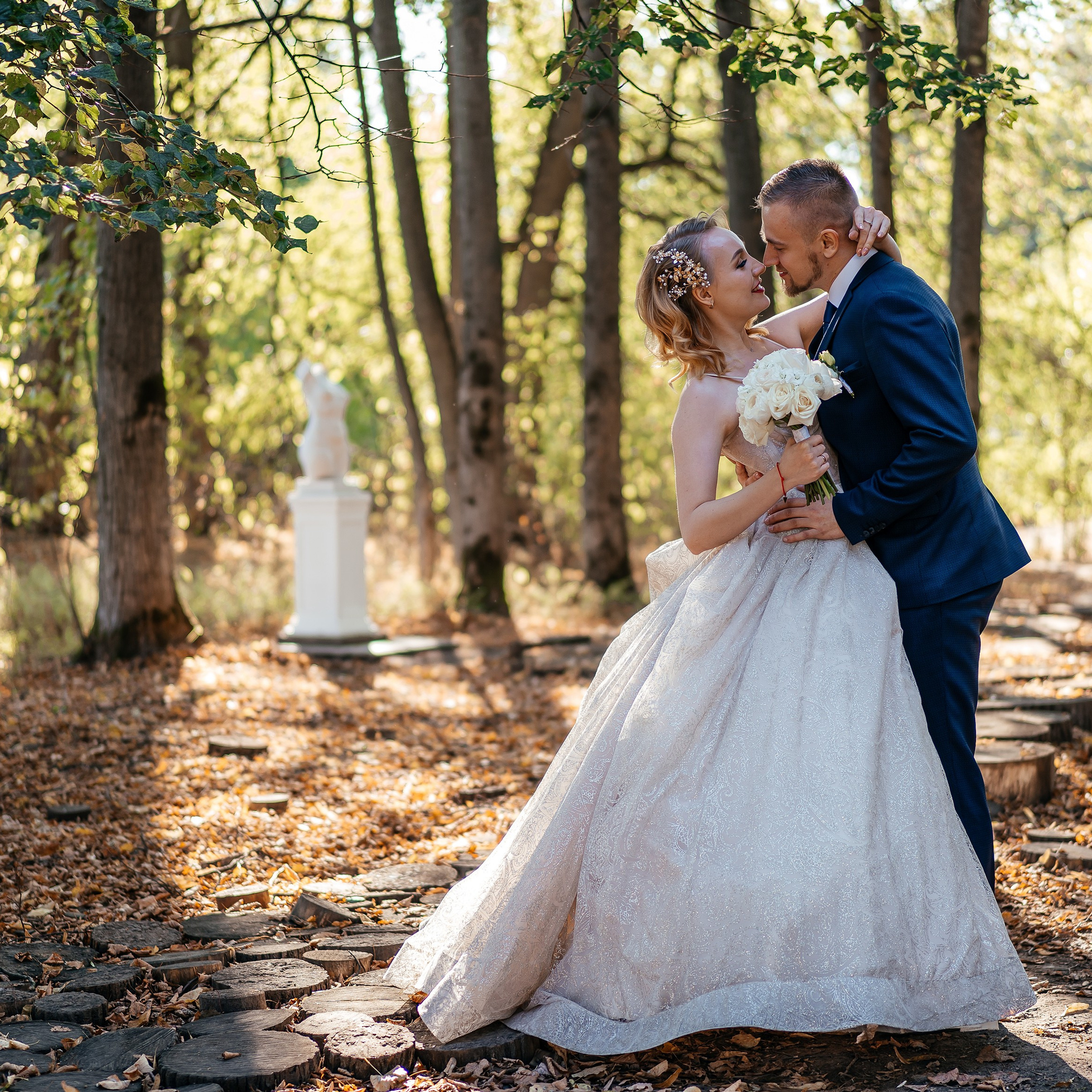 Свадебная история. Контент съемка под ключ. Световое шоу / Москва и Мо