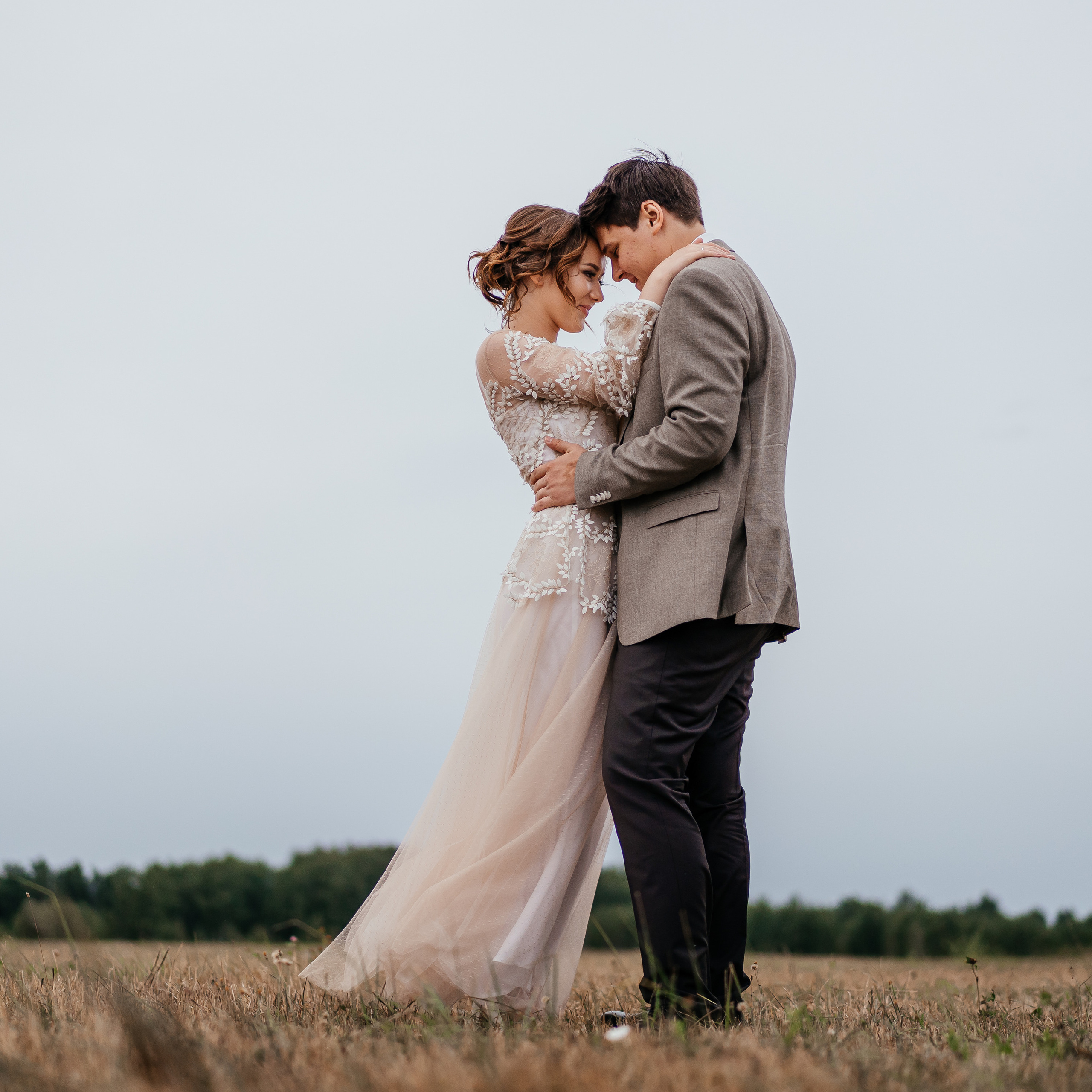 Свадебная история. Контент съемка под ключ. Световое шоу / Москва и Мо