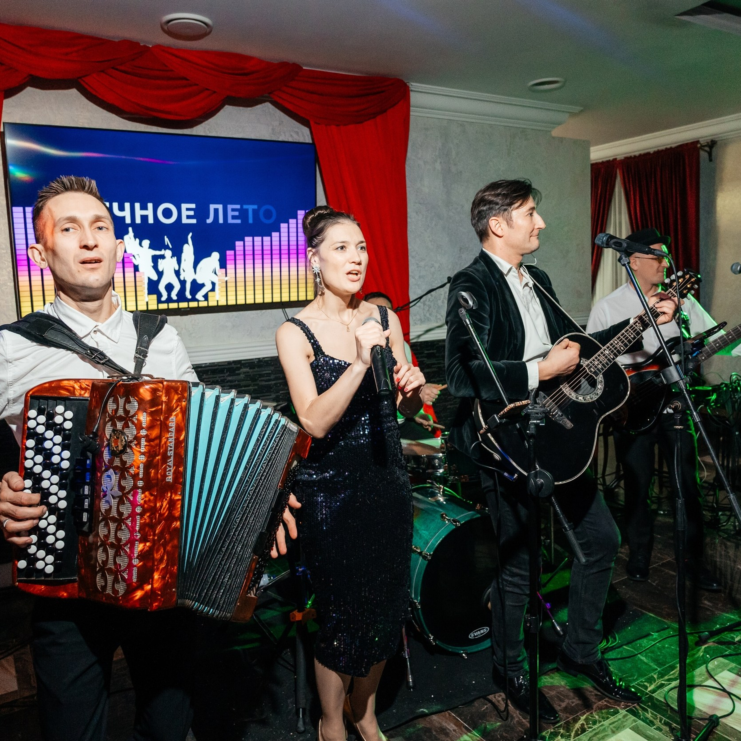 Мероприятия и корпоративы. Контент съемка под ключ. Световое шоу / Москва и Мо