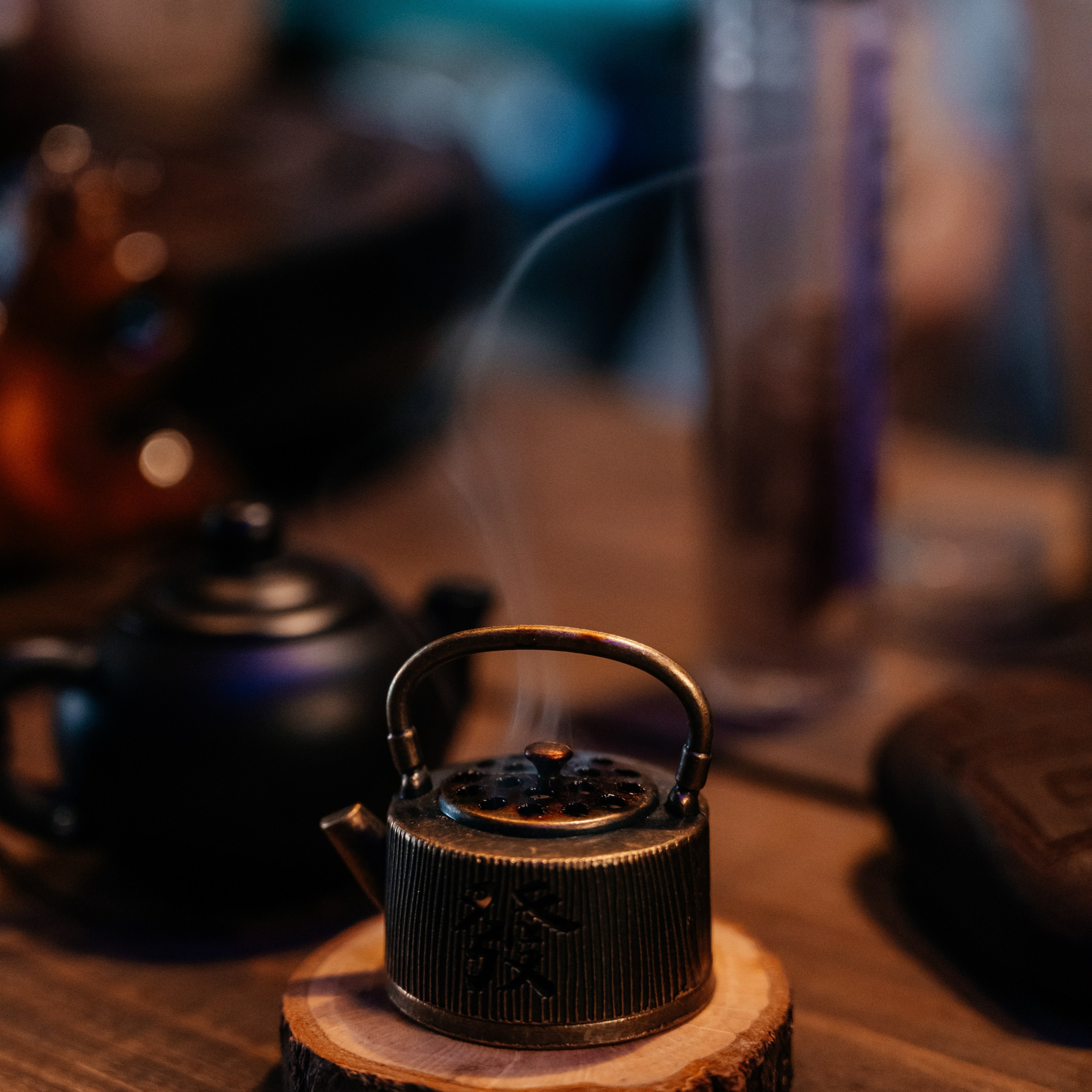 Предметная съемка. Контент съемка под ключ. Световое шоу / Москва и Мо