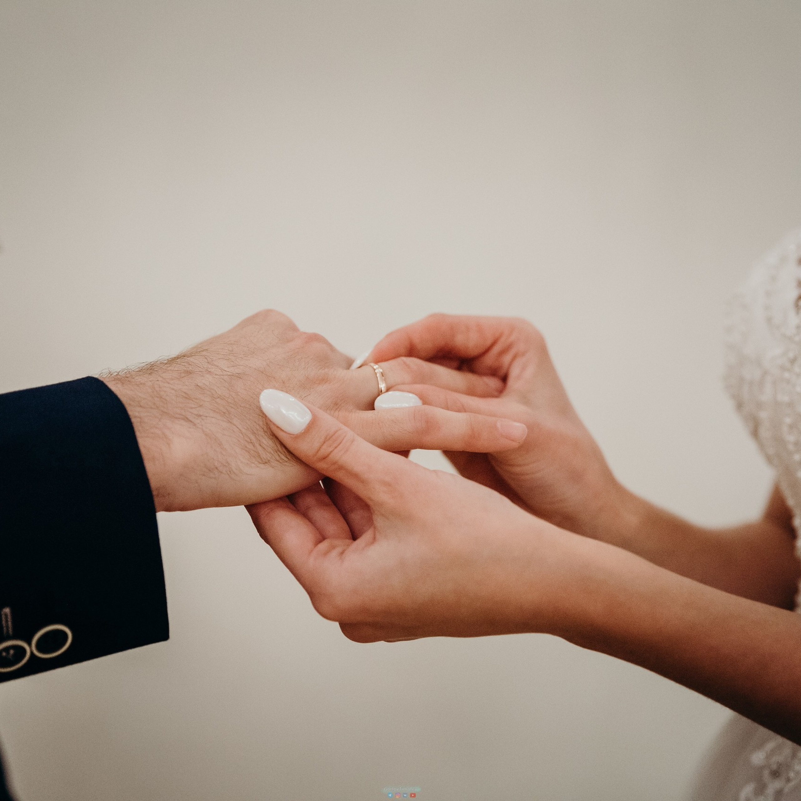 Свадебная история. Контент съемка под ключ. Световое шоу / Москва и Мо