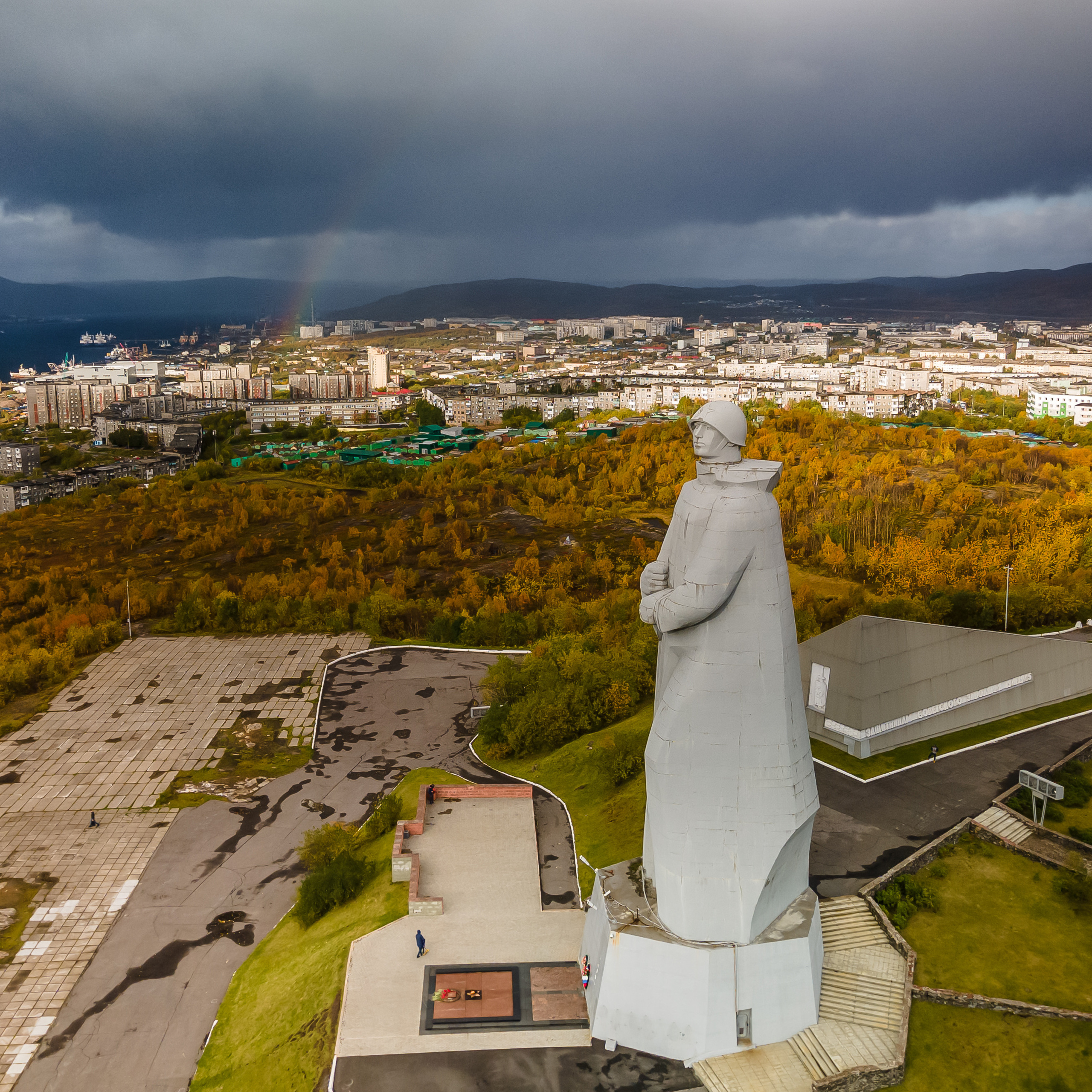 Съемка в путешествиях, туризм, блог. Контент съемка под ключ. Световое шоу / Москва и Мо