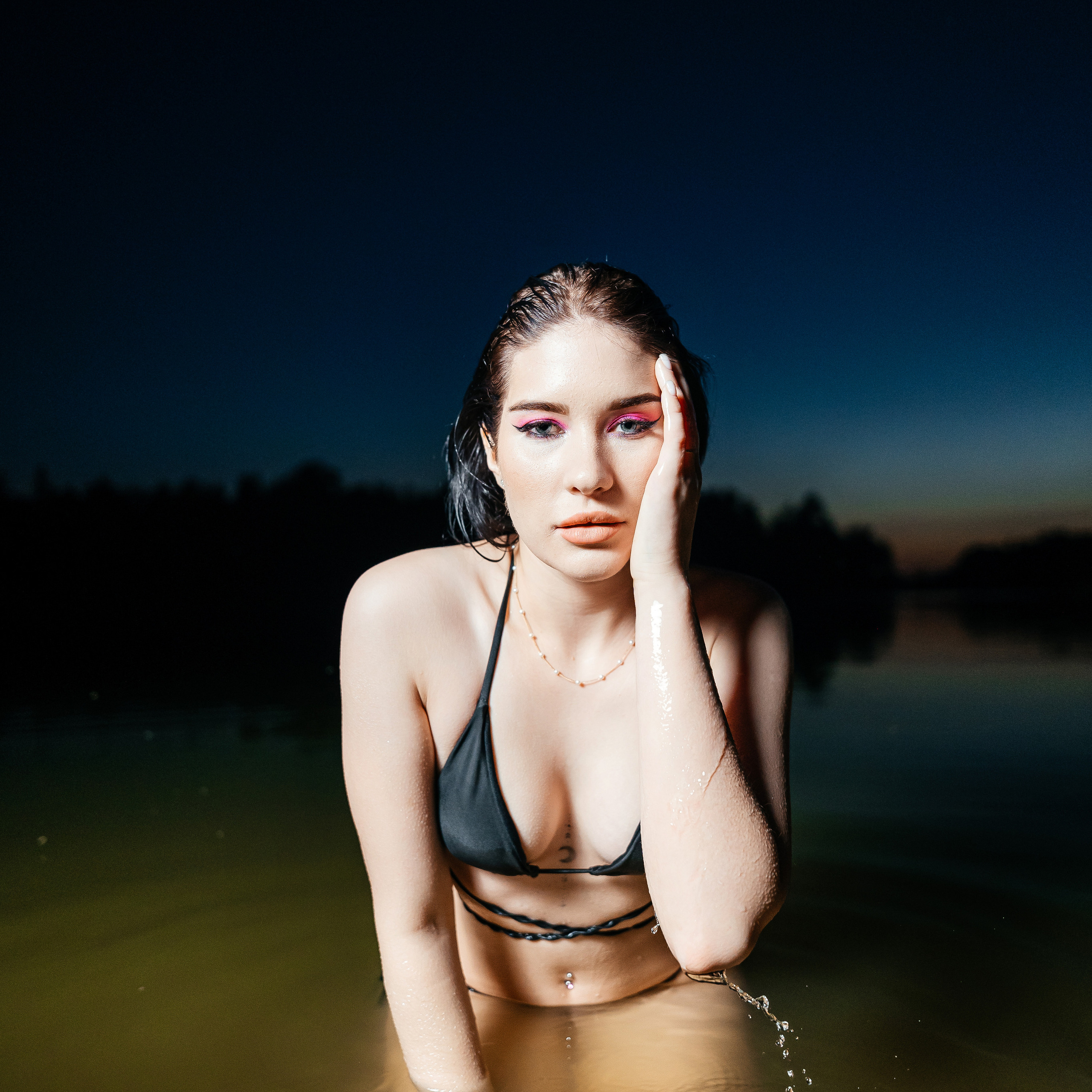 Портретная фотосессия. Контент съемка под ключ. Световое шоу / Москва и Мо