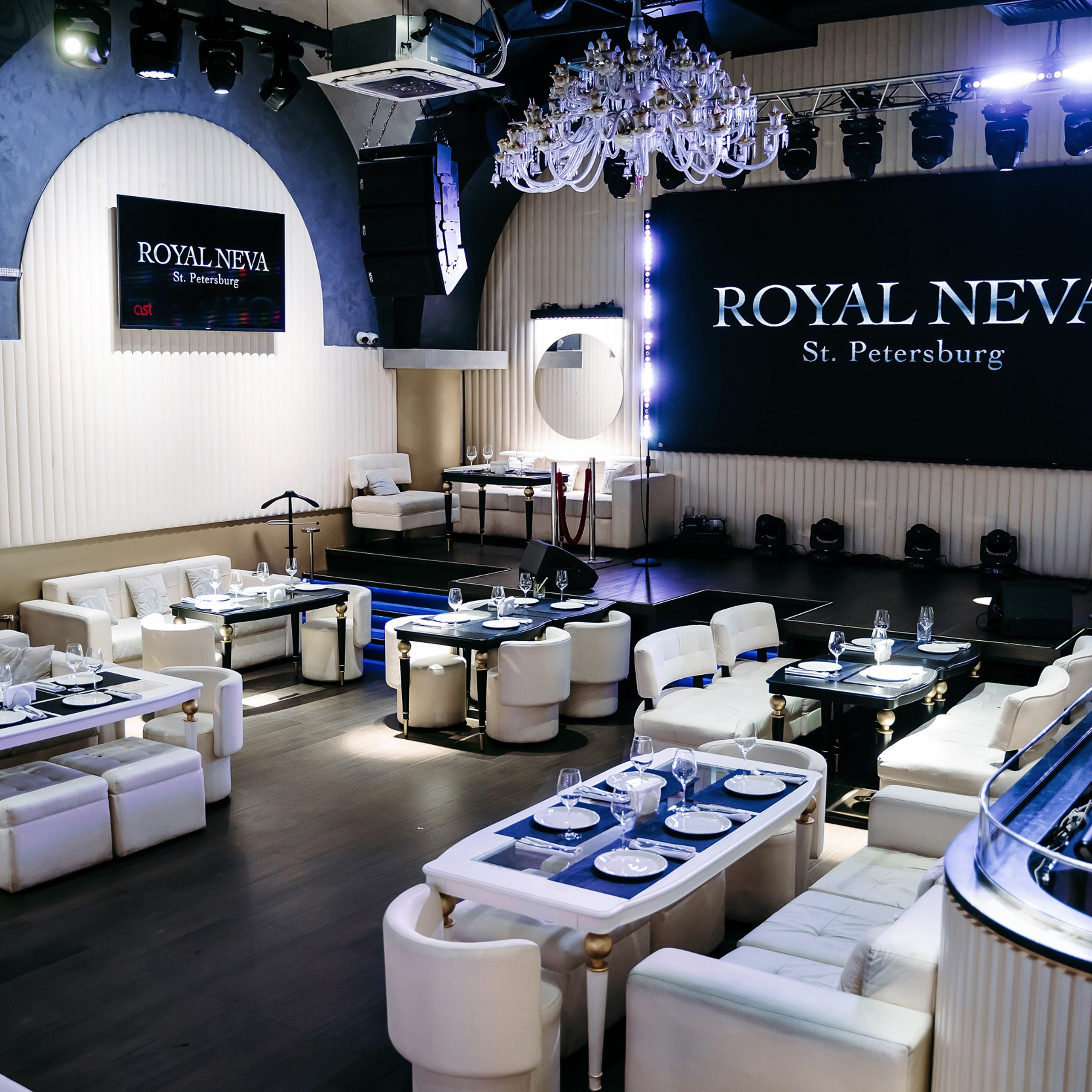 Royal Neva. Репортажный фотограф в Санкт-Петербурге | Влад Грунь