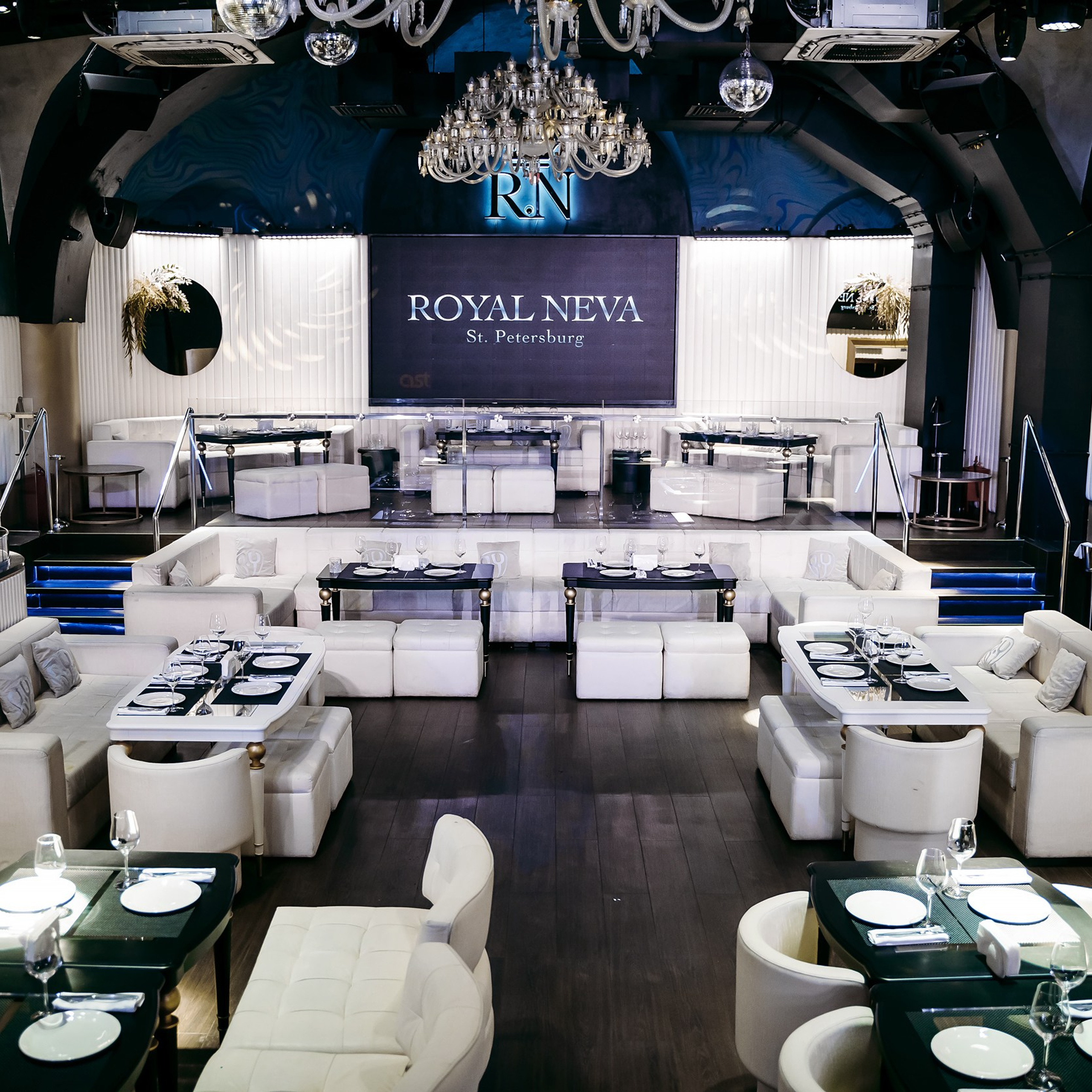 Royal Neva. Репортажный фотограф в Санкт-Петербурге | Влад Грунь