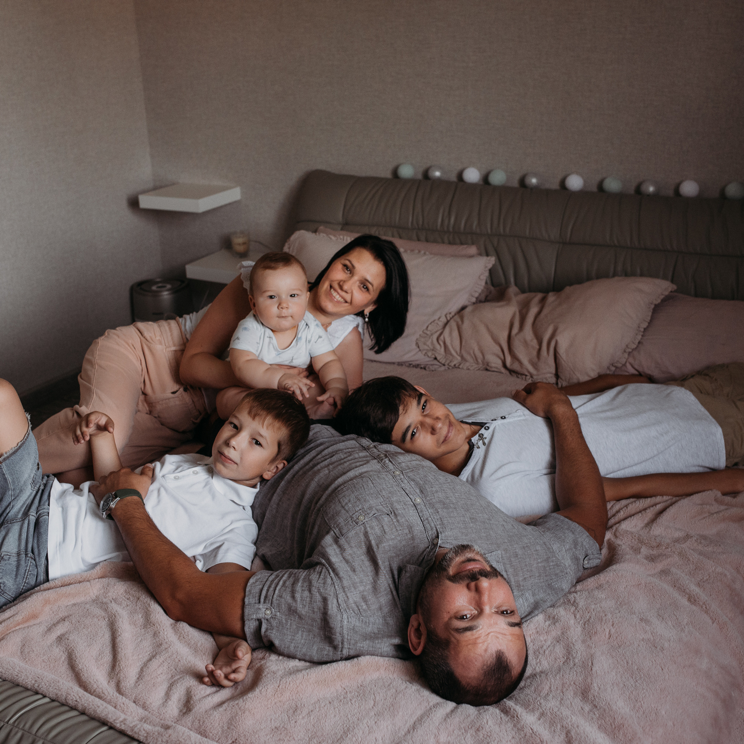 Лена, Рома и сыновья