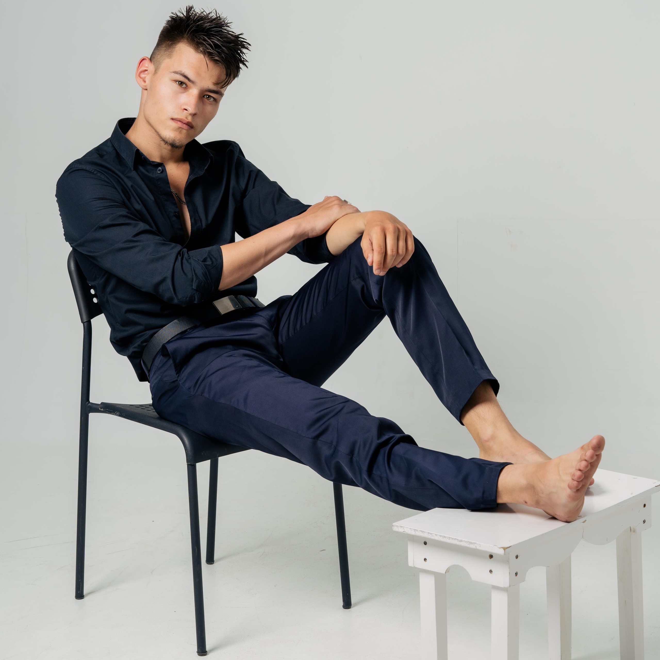 АНУАР. OMIRBEK Alibekivich | Фотограф-ретушер