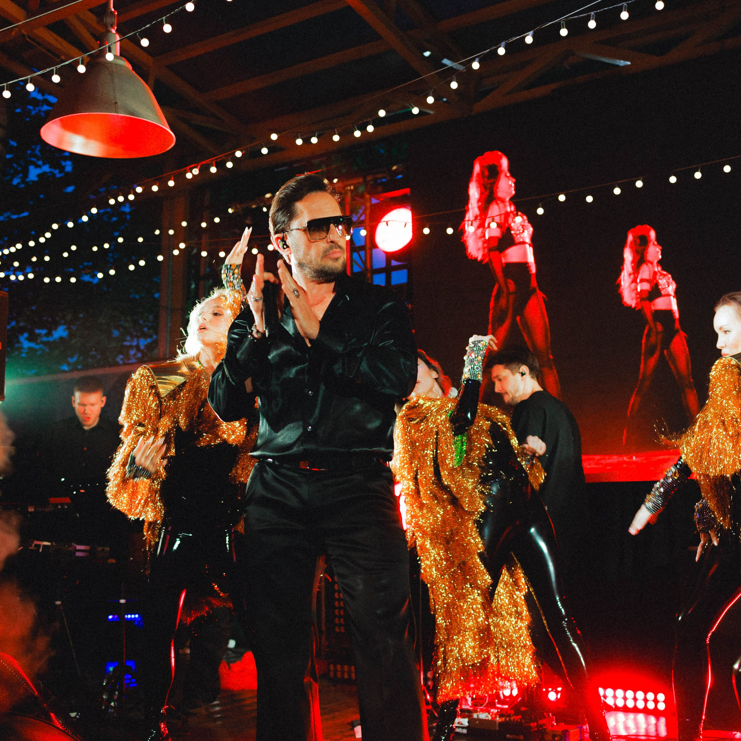 Съёмка фотографами мероприятий в Москве. Агенство фотографов под любой запрос. Москва