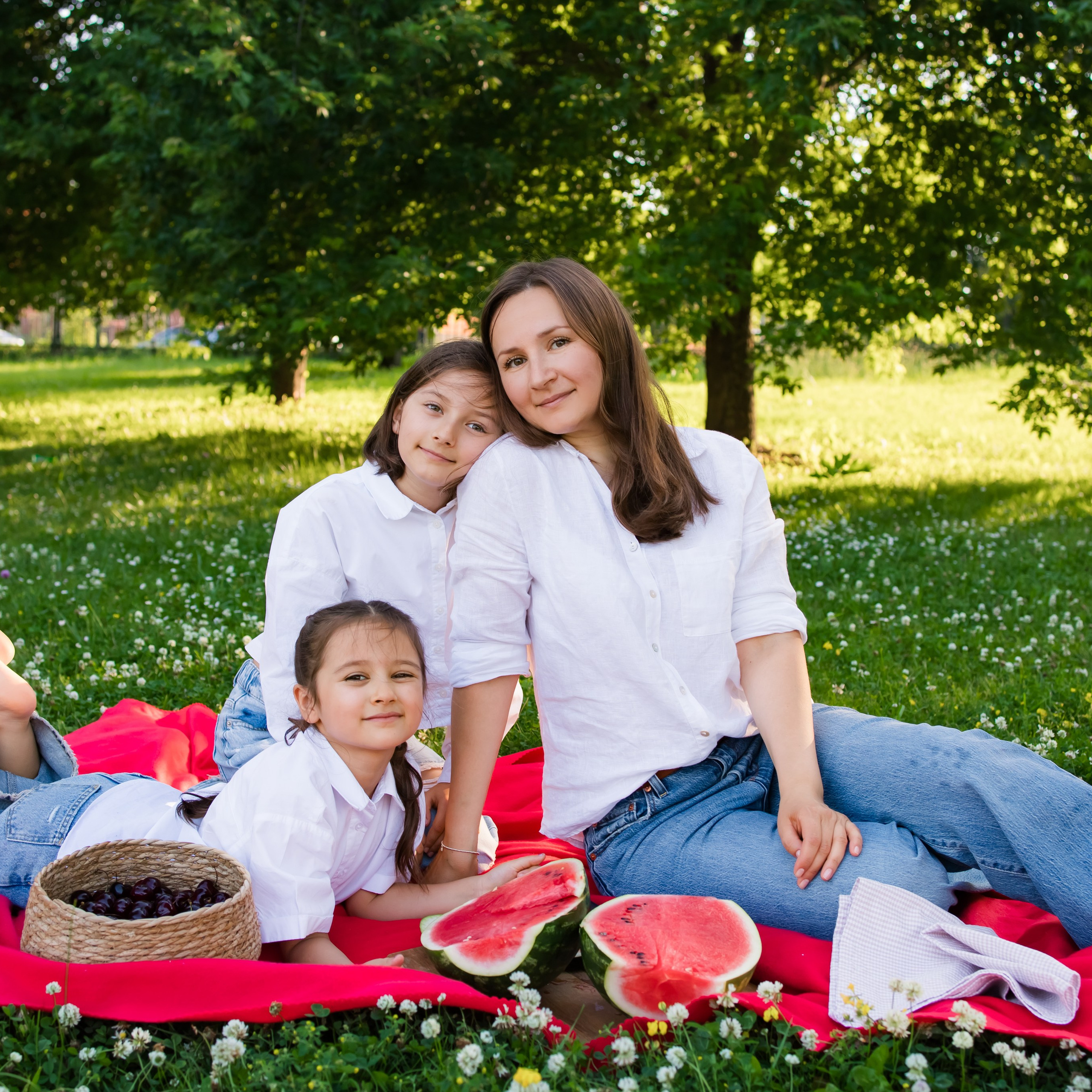 Уличная съемка. Агенство фотографов под любой запрос. Москва