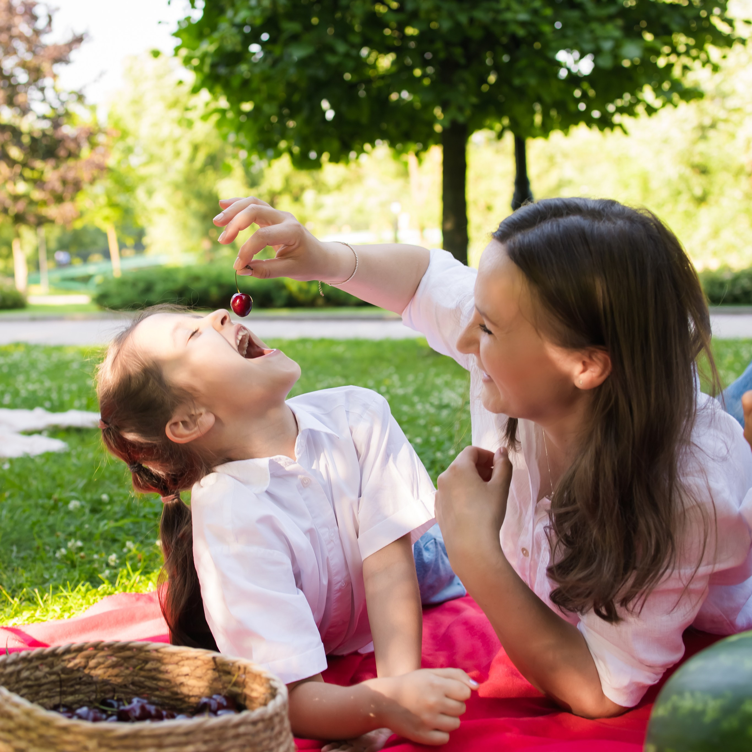 Уличная съемка. Агенство фотографов под любой запрос. Москва