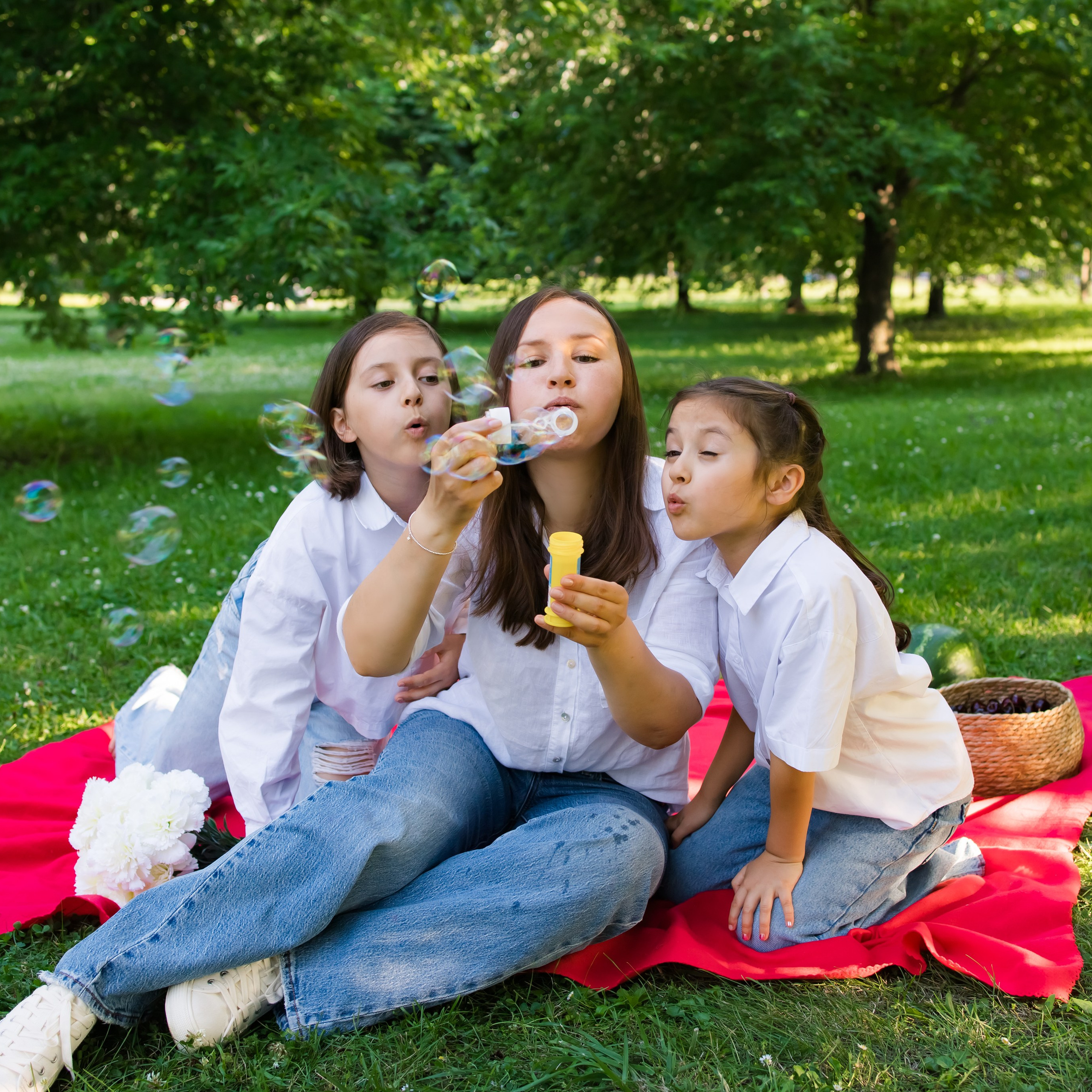 Уличная съемка. Агенство фотографов под любой запрос. Москва