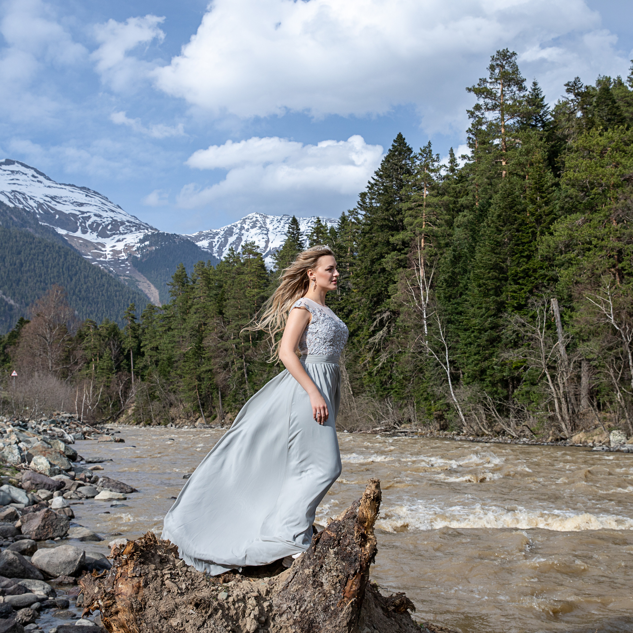 Где-то в горах