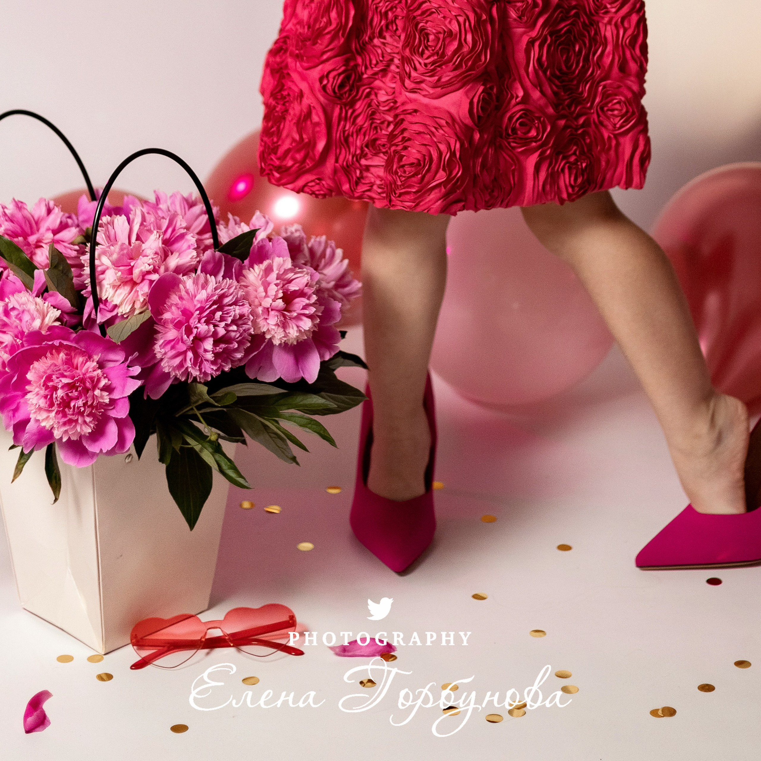 «Модница в розовом» В моей студии. Вероника и Александра. 2024