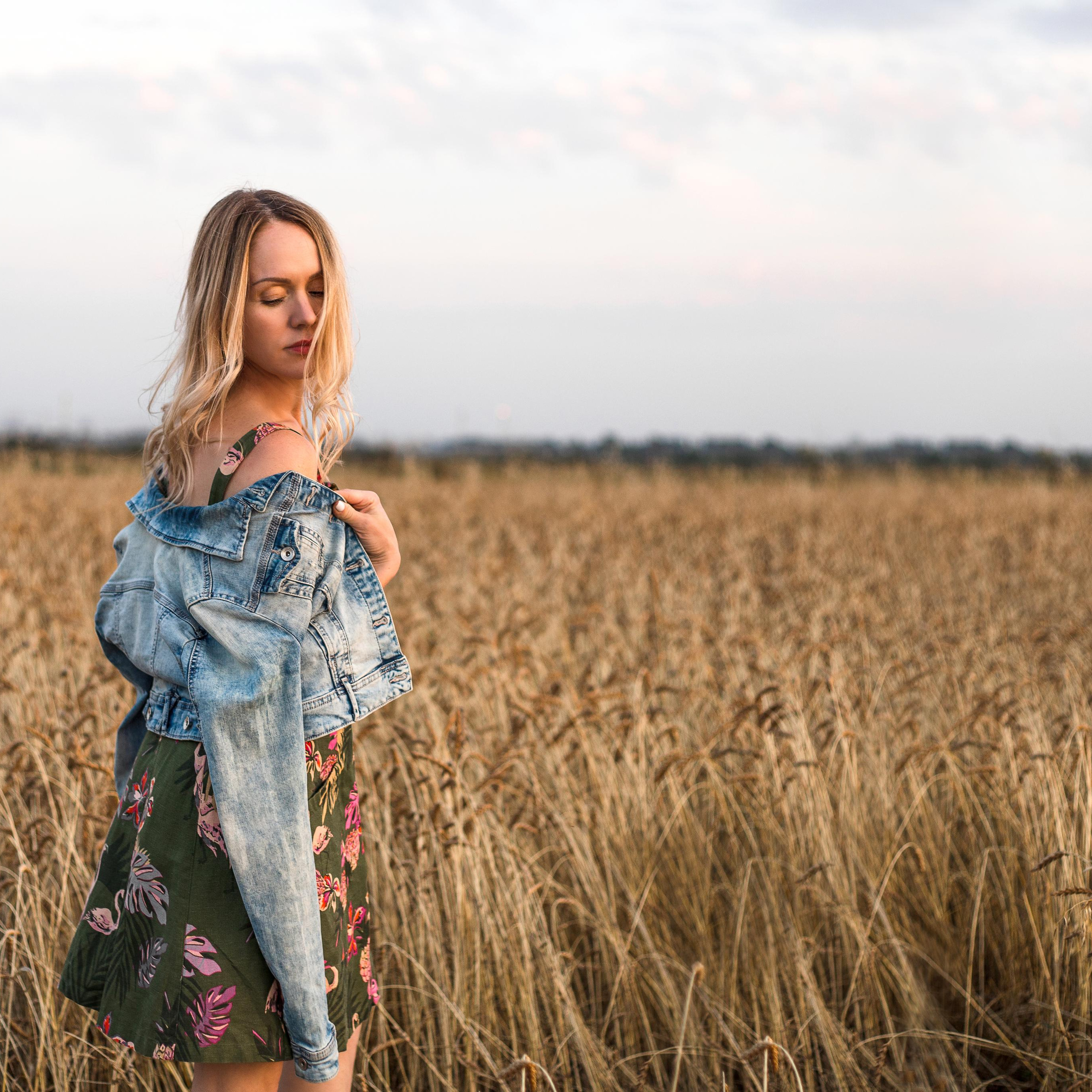 Ваш фотогрфа Елена Горбунова. Фотограф Пермь. Свадьбы. Семья и дети, школа, д. сад. Фотокниги