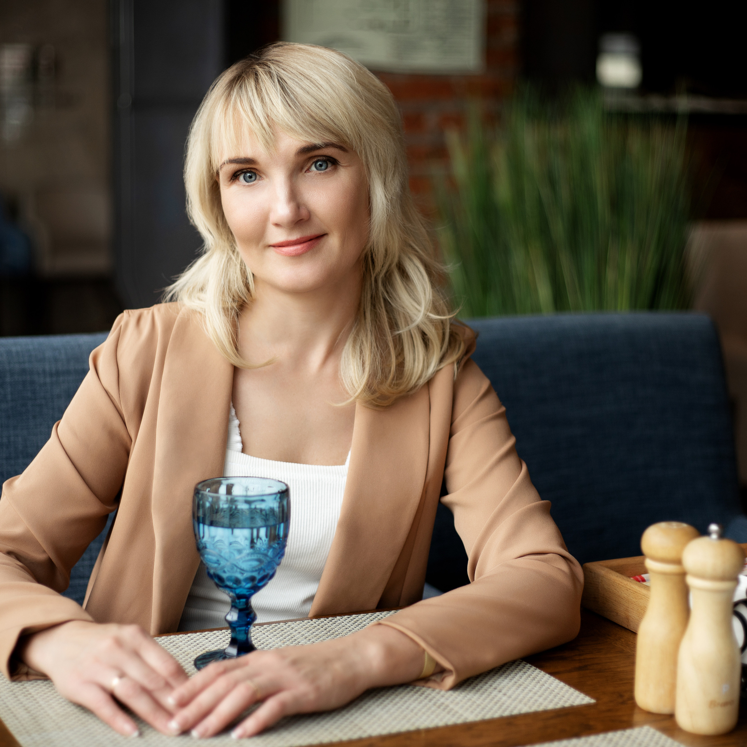 Наб. р. Камы + р-н Чайка Za-Za + элементы Контент-съёмки. Август 2021. Ольга.