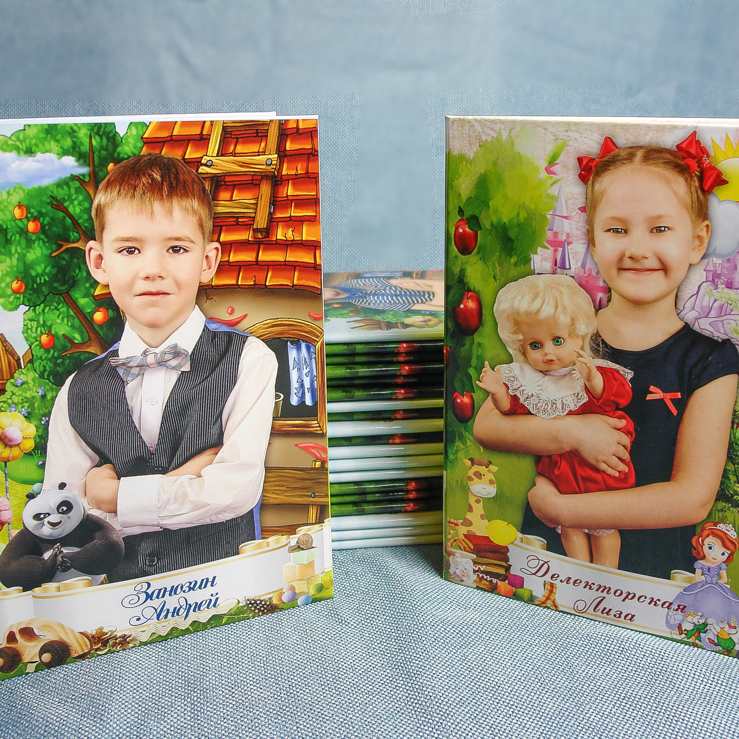 Фотосъемка в детском саду фотосъемка в школе Дипломы Выпускник Фотопла. Фотосъемка в детском саду и школе. Фотоальбомы и фотокниги ВЫПУСКНИК