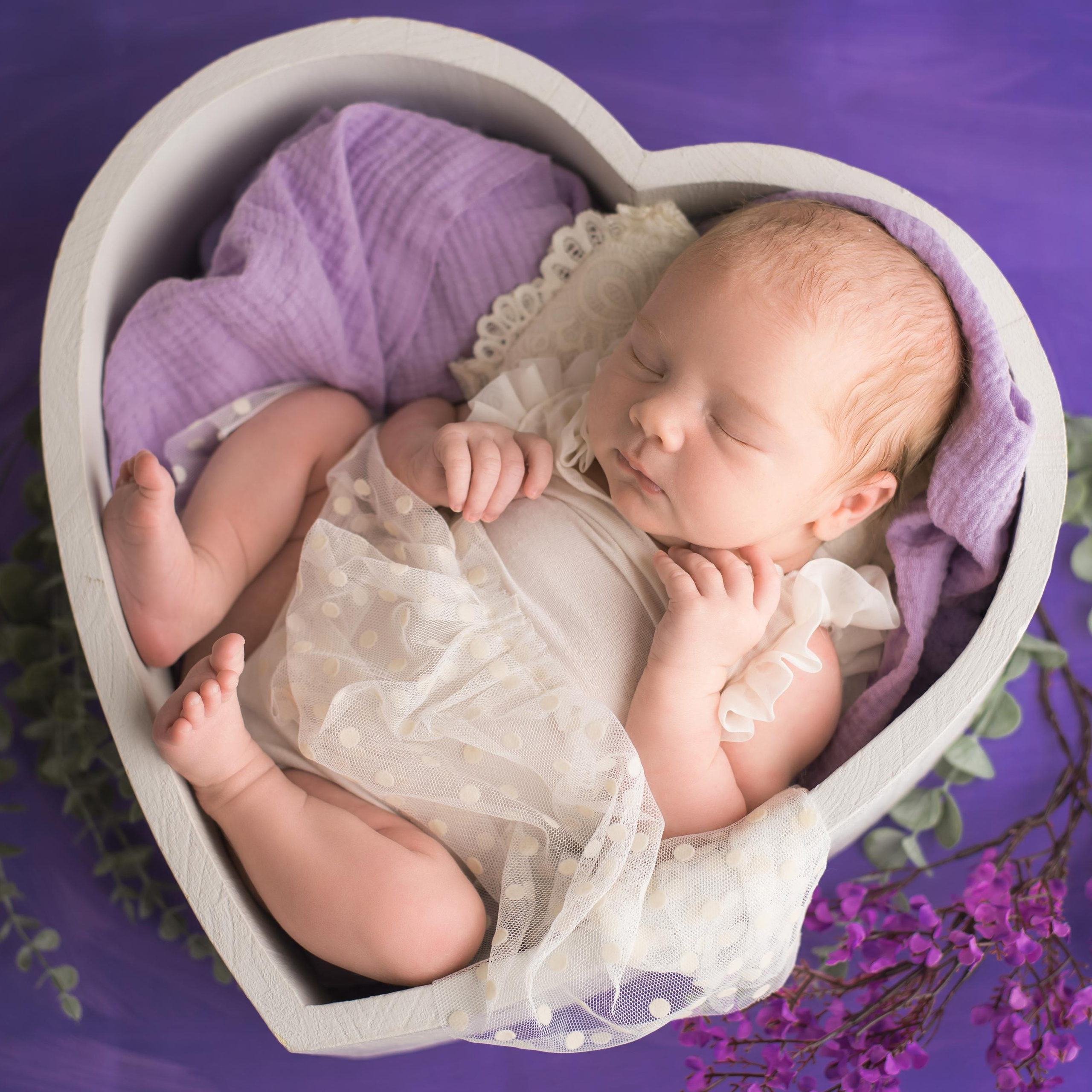 Фотограф новорожденных в городе Екатеринбург, Дегтярск, Ревда newborn. Фотограф новорожденных в Екатеринбурге Анастасия Карманова