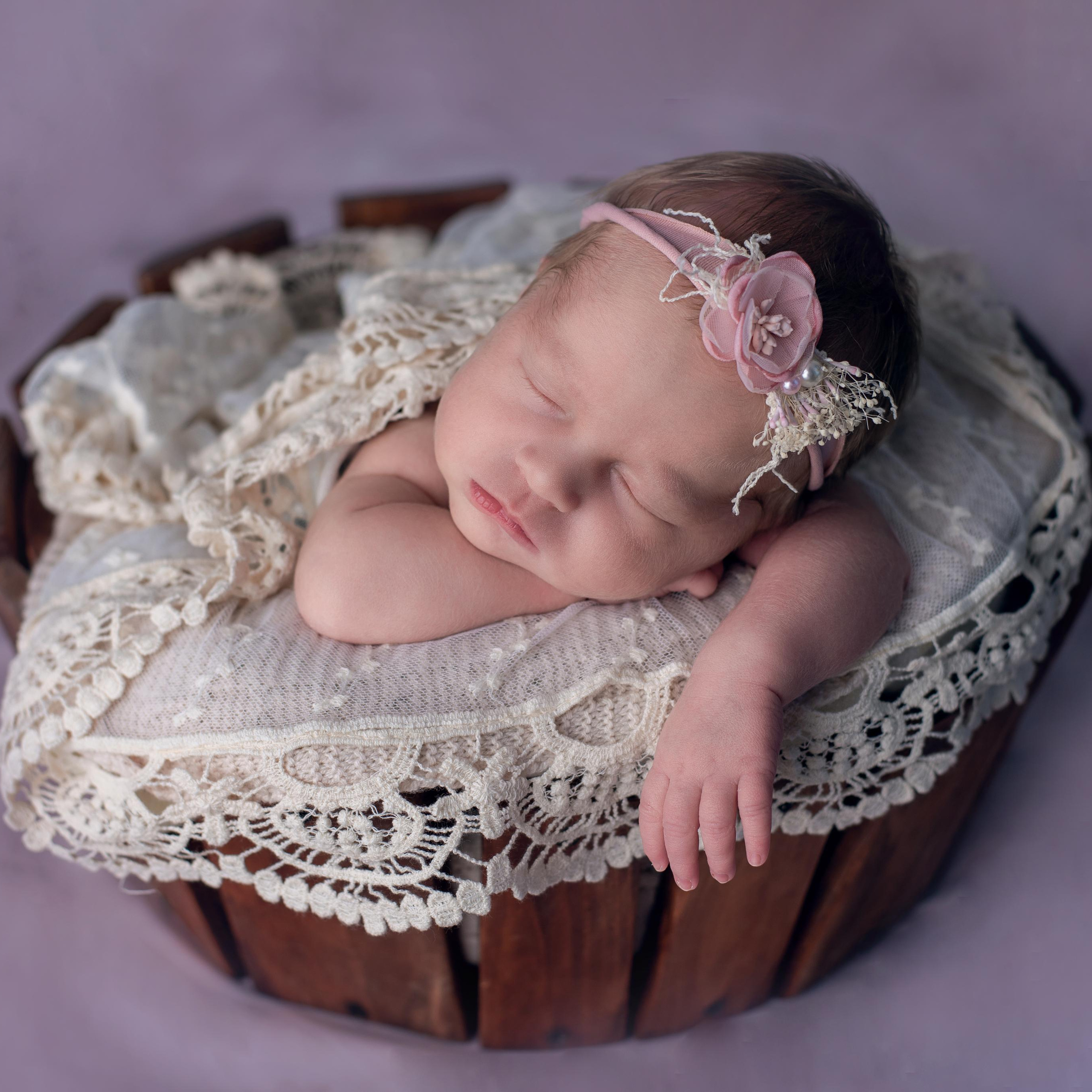 Фотограф новорожденных в городе Екатеринбург, Дегтярск, Ревда newborn. Фотограф новорожденных в Екатеринбурге Анастасия Карманова