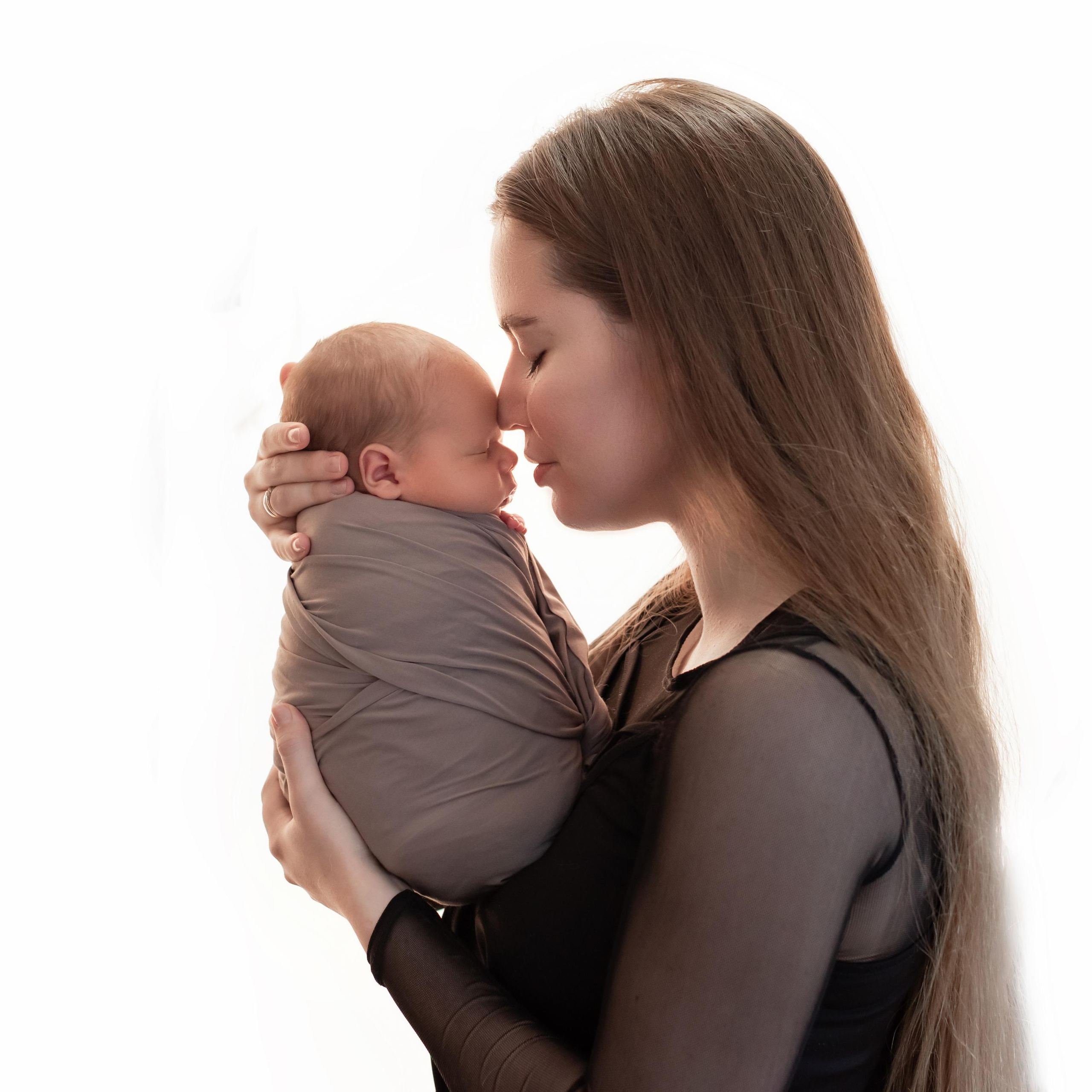 Фотограф новорожденных в городе Екатеринбург, Дегтярск, Ревда newborn. Фотограф новорожденных в Екатеринбурге Анастасия Карманова