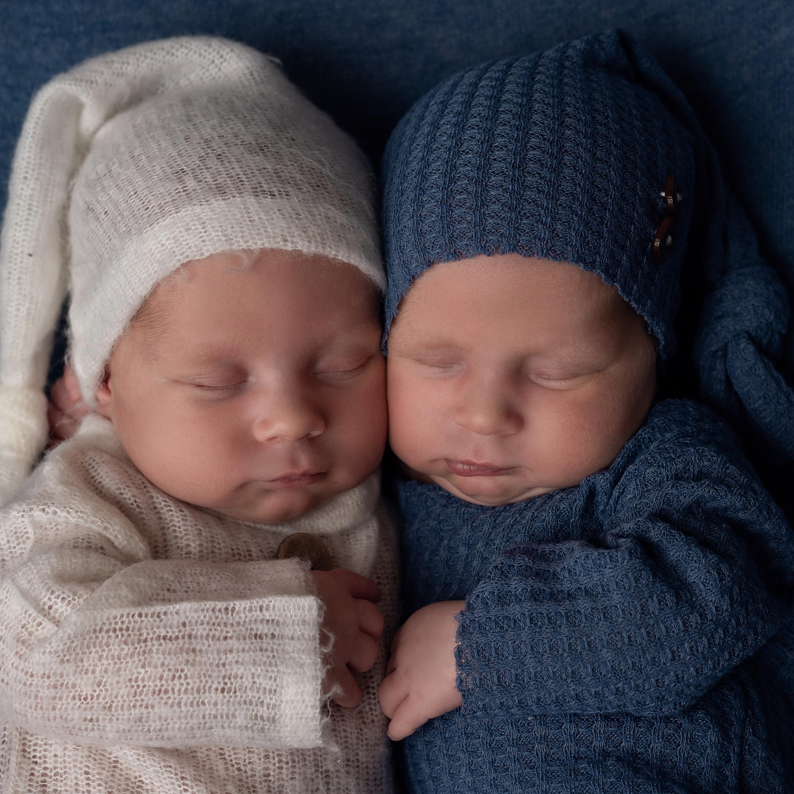 Фотограф новорожденных в городе Екатеринбург, Дегтярск, Ревда newborn. Фотограф новорожденных в Екатеринбурге Анастасия Карманова