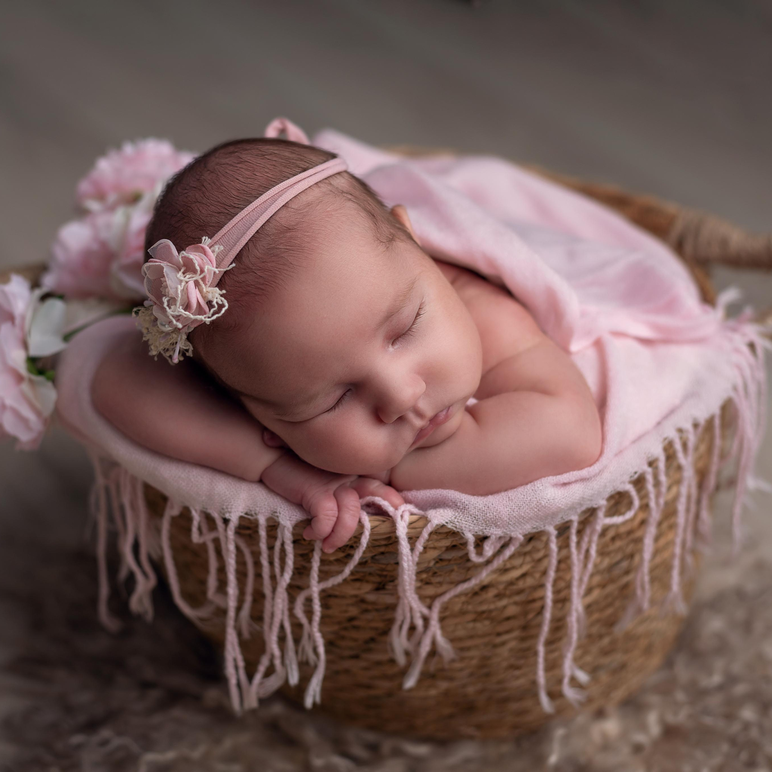 Фотограф новорожденных в городе Екатеринбург, Дегтярск, Ревда newborn. Фотограф новорожденных в Екатеринбурге Анастасия Карманова