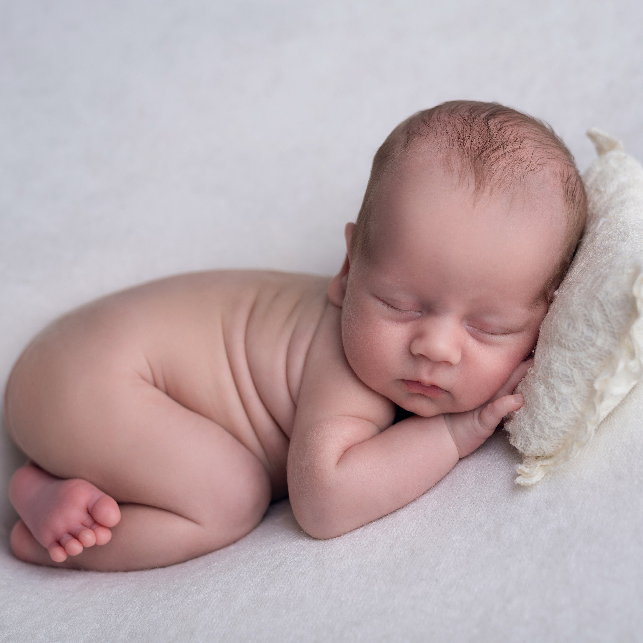 Фотограф новорожденных в городе Екатеринбург, Дегтярск, Ревда newborn. Фотограф новорожденных в Екатеринбурге Анастасия Карманова