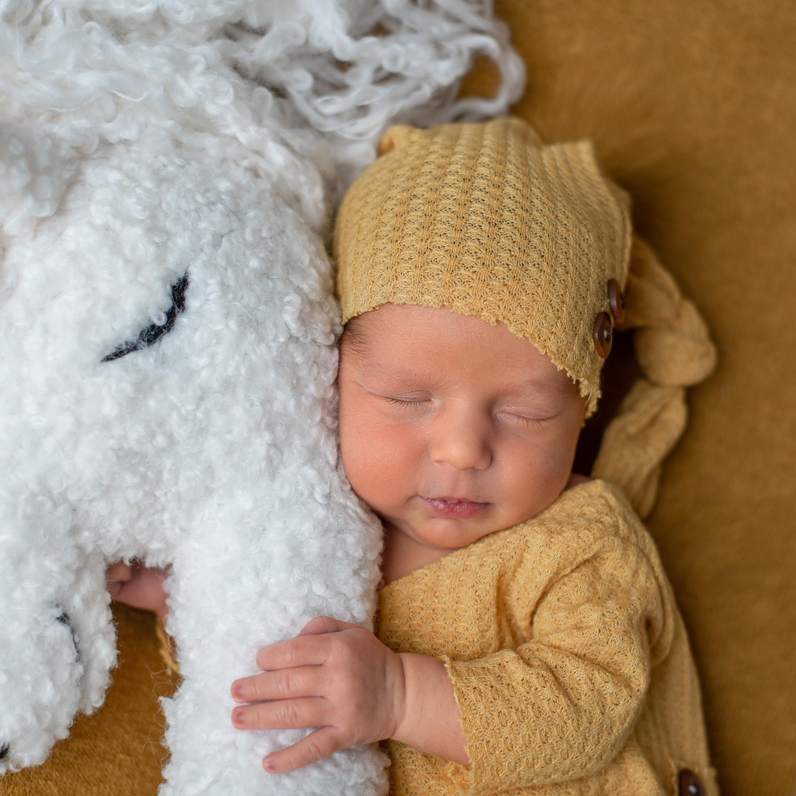 Фотограф новорожденных в городе Екатеринбург, Дегтярск, Ревда newborn. Фотограф новорожденных в Екатеринбурге Анастасия Карманова