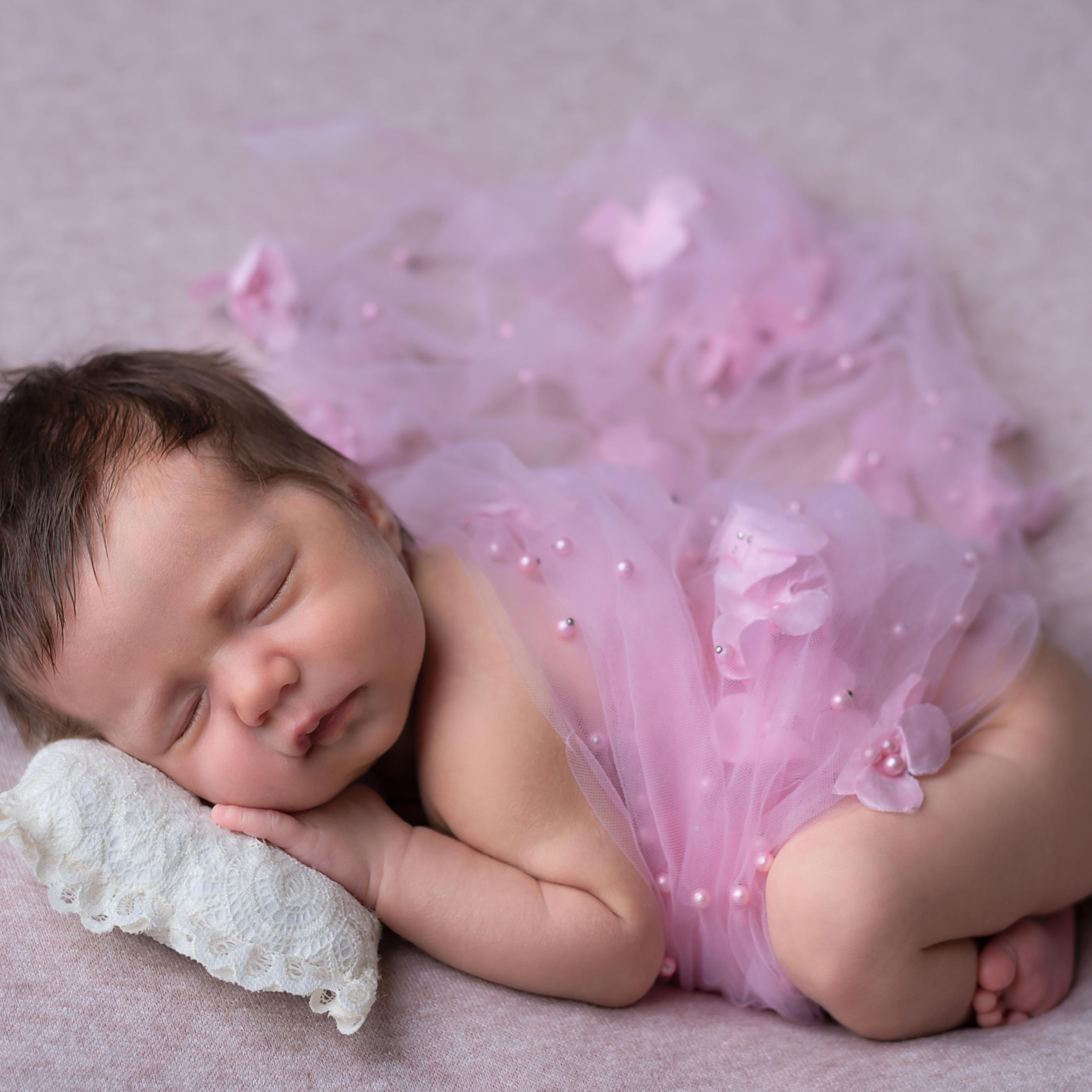 Фотограф новорожденных в городе Екатеринбург, Дегтярск, Ревда newborn. Фотограф новорожденных в Екатеринбурге Анастасия Карманова