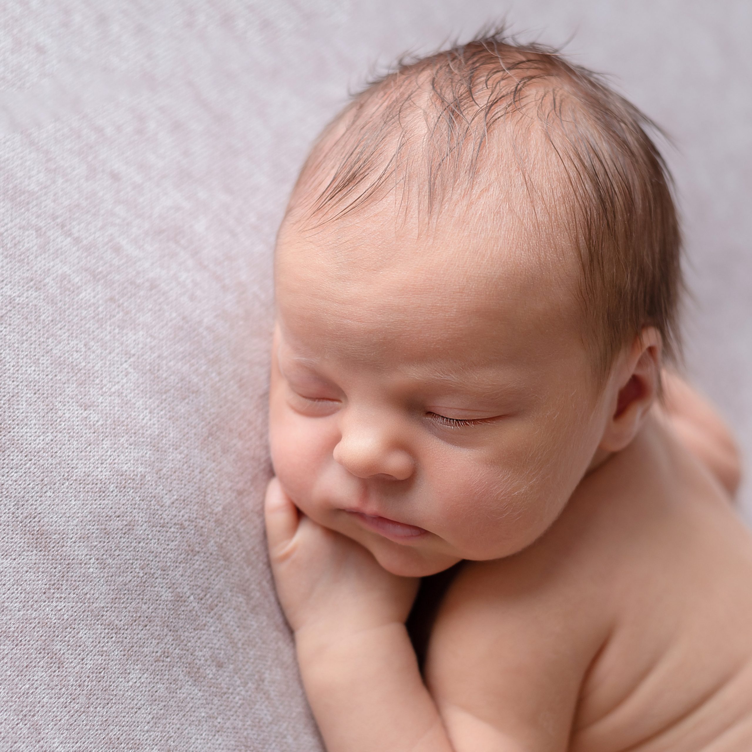Фотограф новорожденных в городе Екатеринбург, Дегтярск, Ревда newborn. Фотограф новорожденных в Екатеринбурге Анастасия Карманова