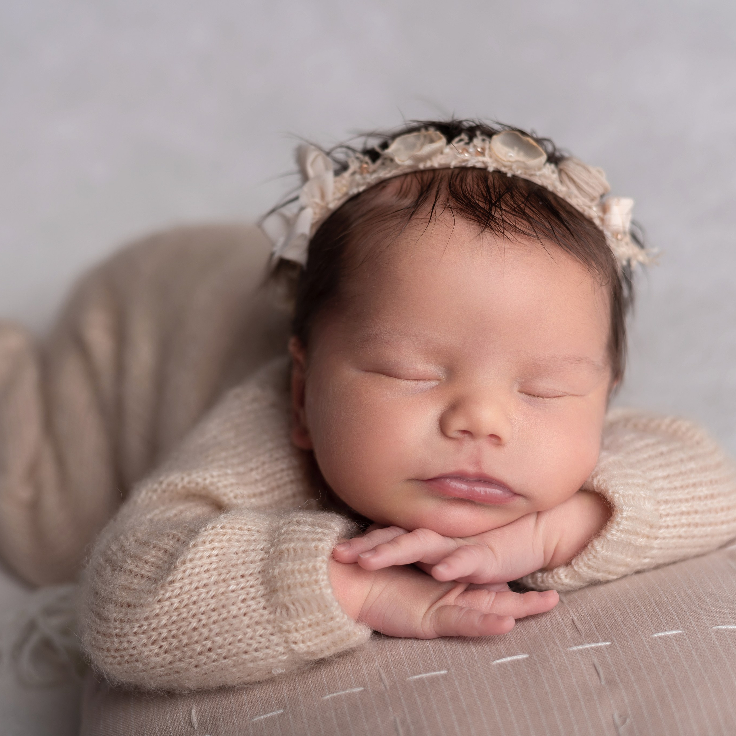 Фотограф новорожденных в городе Екатеринбург, Дегтярск, Ревда newborn. Фотограф новорожденных в Екатеринбурге Анастасия Карманова