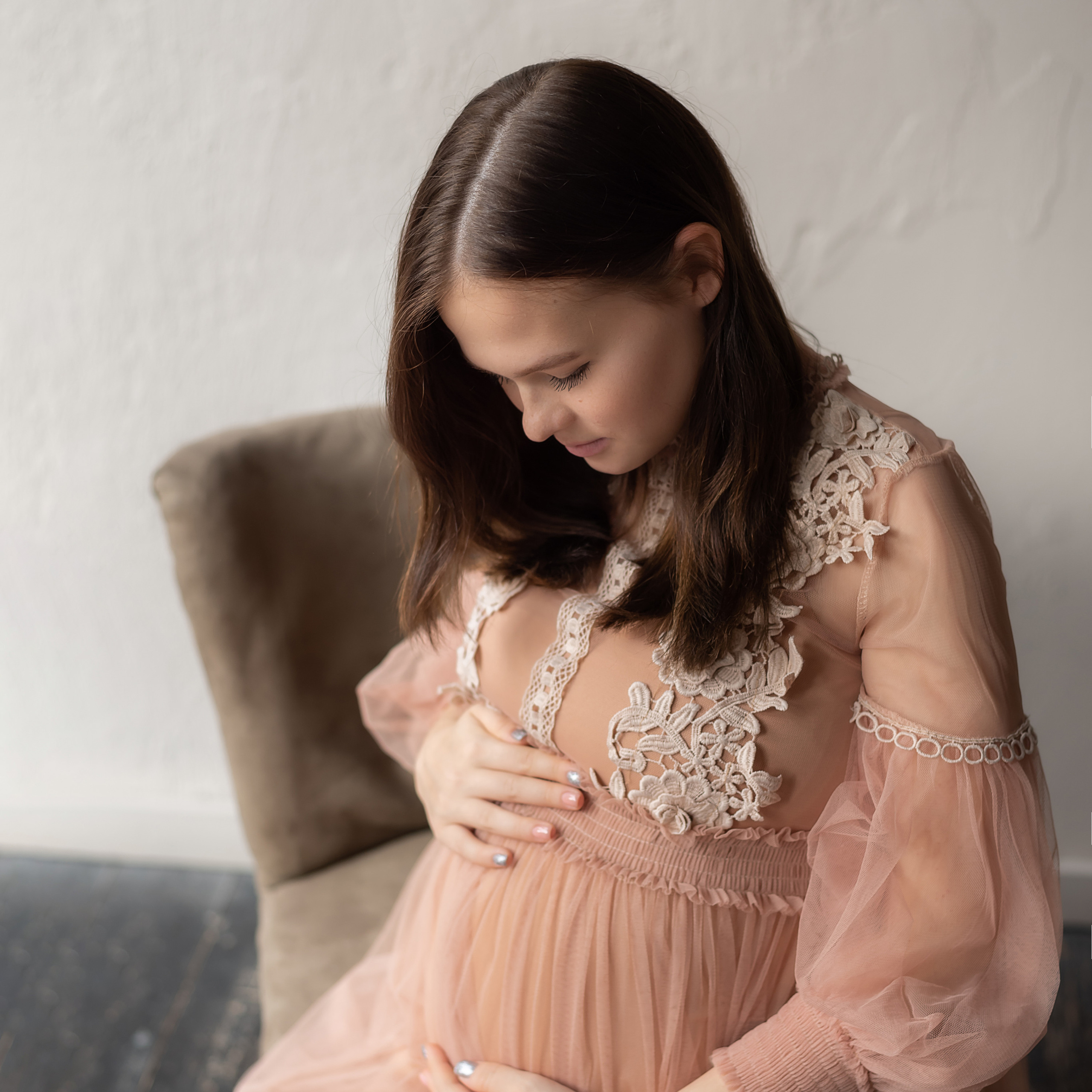 ФОТОСЕССИЯ БЕРЕМЕННОСТИ ИНТЕРЬЕРНЫЕ СТУДИИ