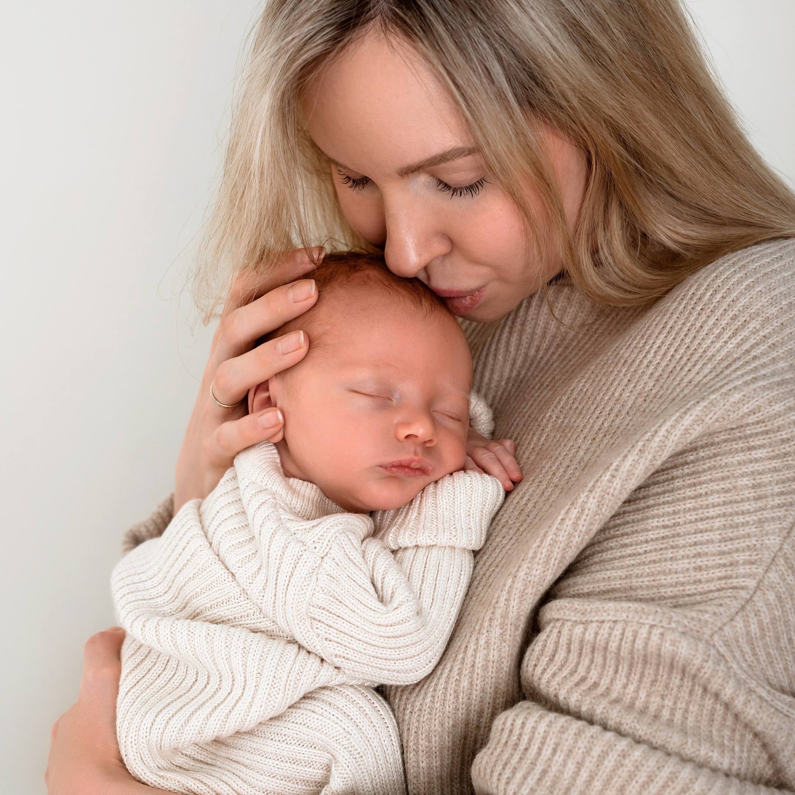 Фотограф новорожденных в городе Екатеринбург, Дегтярск, Ревда newborn. Фотограф новорожденных в Екатеринбурге Анастасия Карманова