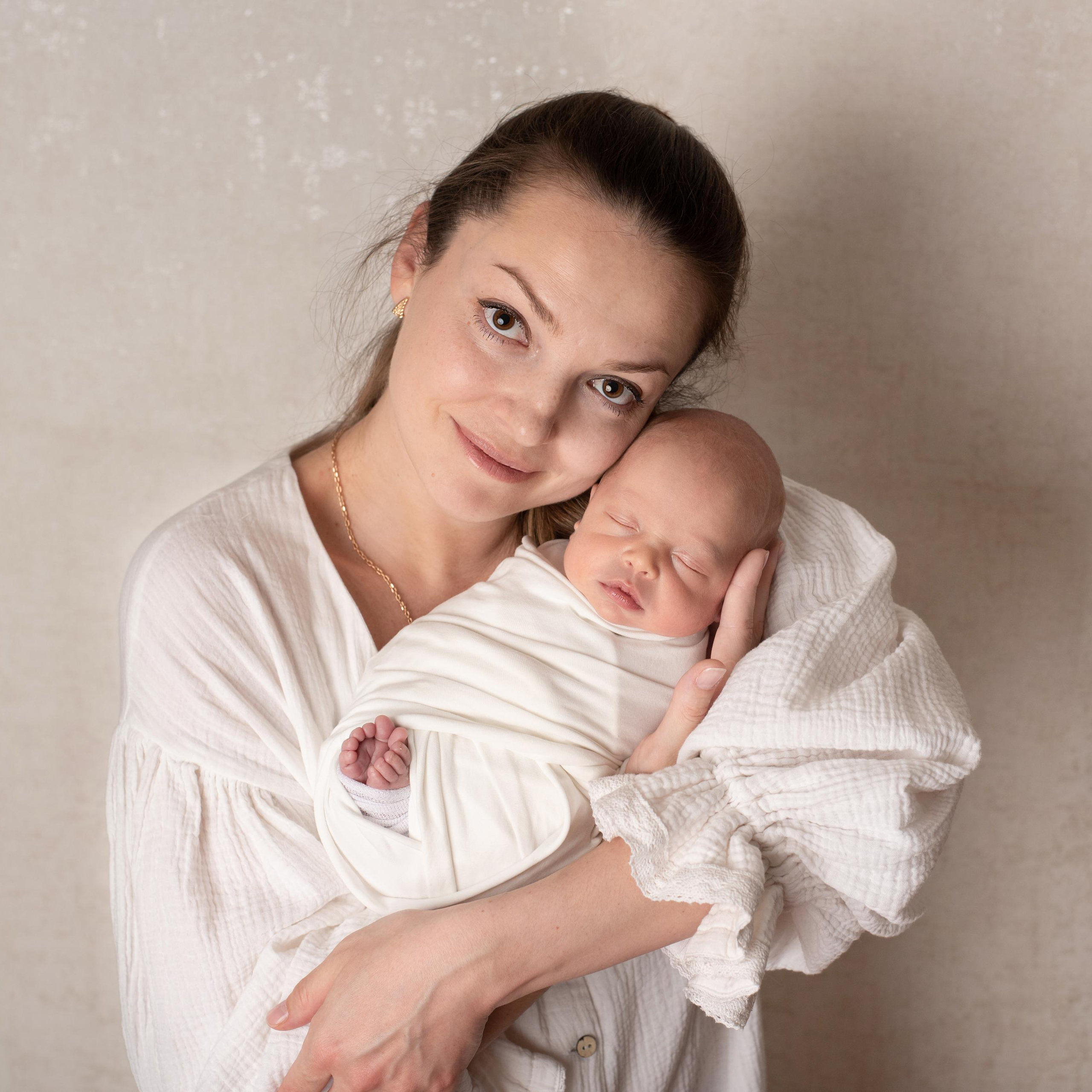 Фотограф новорожденных в городе Екатеринбург, Дегтярск, Ревда newborn. Фотограф новорожденных в Екатеринбурге Анастасия Карманова