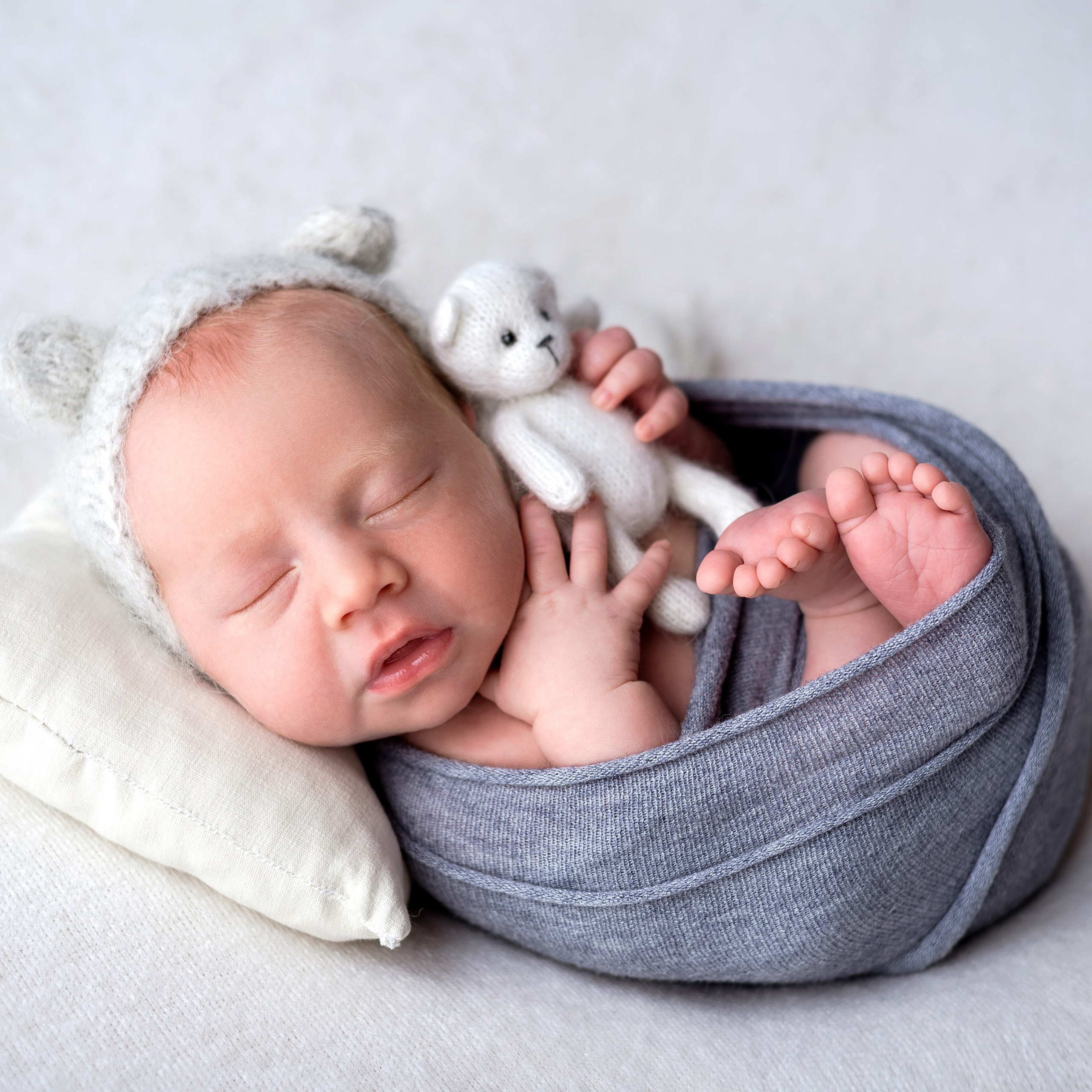 Фотограф новорожденных в городе Екатеринбург, Дегтярск, Ревда newborn. Фотограф новорожденных в Екатеринбурге Анастасия Карманова