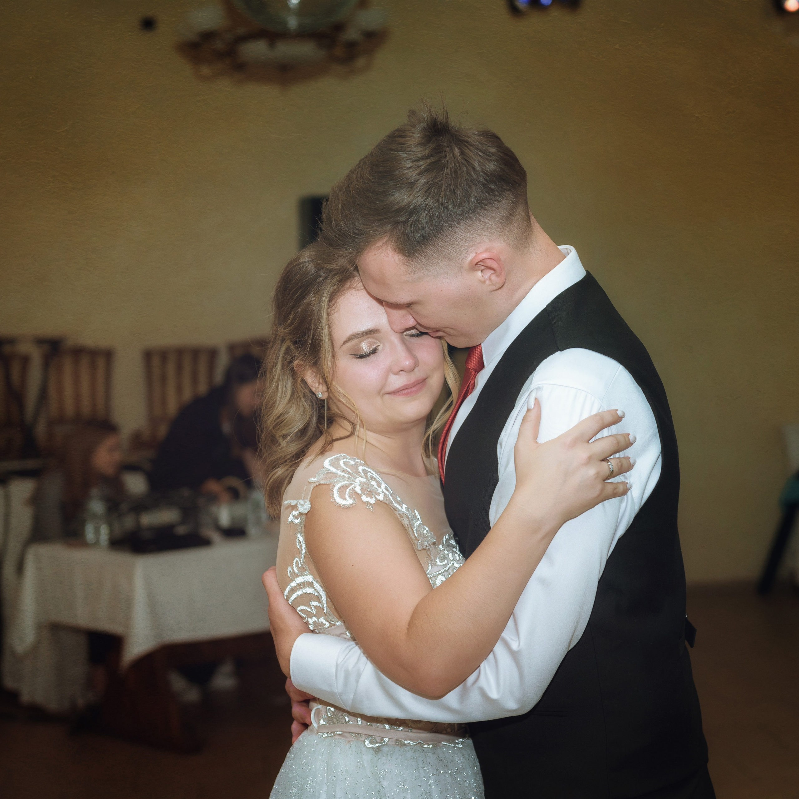 Отзывы. Творческая студия «Махавик». Свадебная фото и видеосъёмка в Подольске